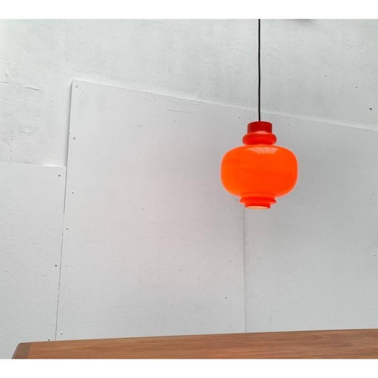 Mid-Century moderno Set di 2 ciondoli svedesi di metà secolo a forma di luce a giorno di Hans-Agne, anni '70 in vendita