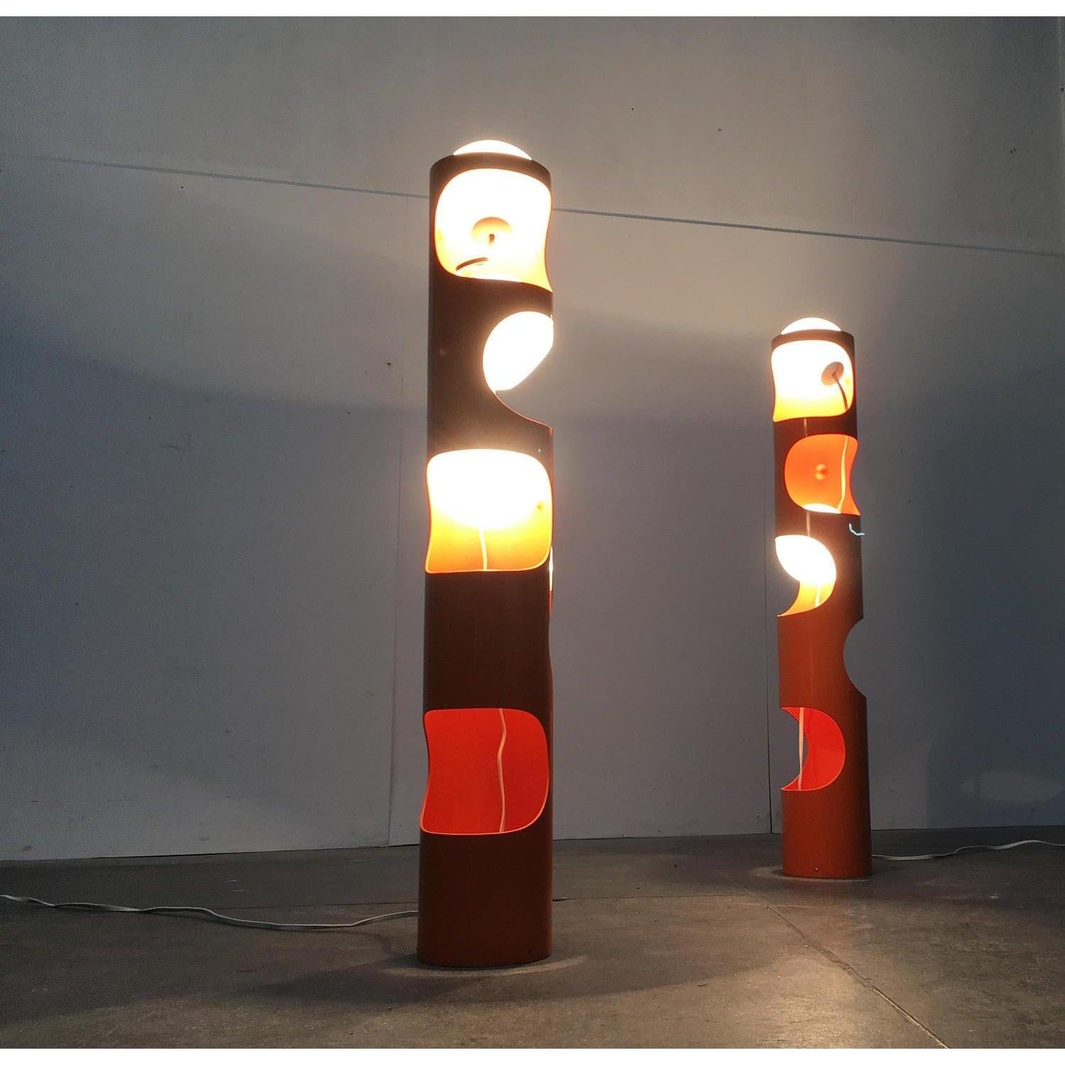 Ensemble de 2 lampadaires Guggerli L3 de l'Ère spatiale suisse du milieu du siècle dernier pour Baltensweiler Excellent état - En vente à Hamburg, DE