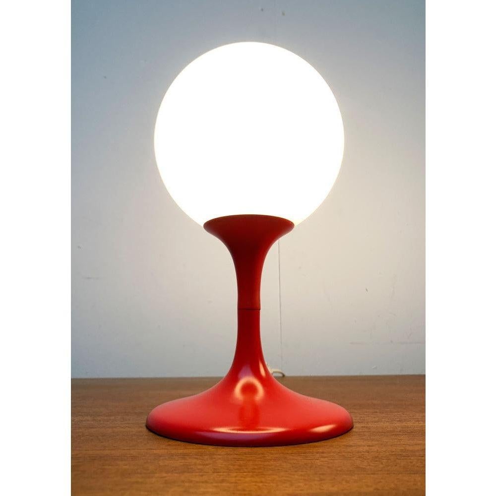 Lot de 2 lampes de table de l'ère spatiale suisse du milieu du siècle par E.R. Nele pour Temde, années 1960 en vente 1