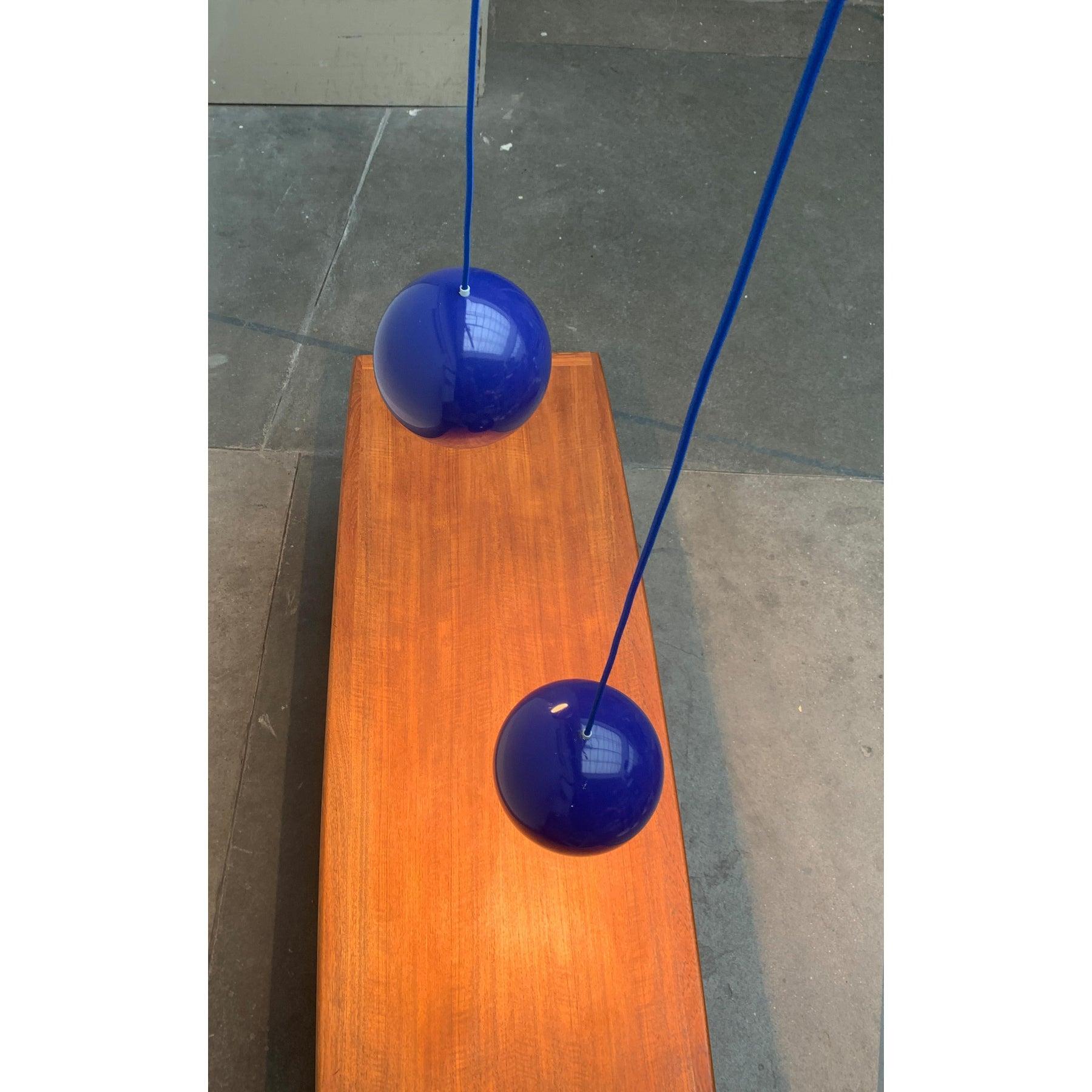 Set of 2 Mid-Century Topan Pendant Lamps by Verner Panton for Louis, 1970s For Sale 3