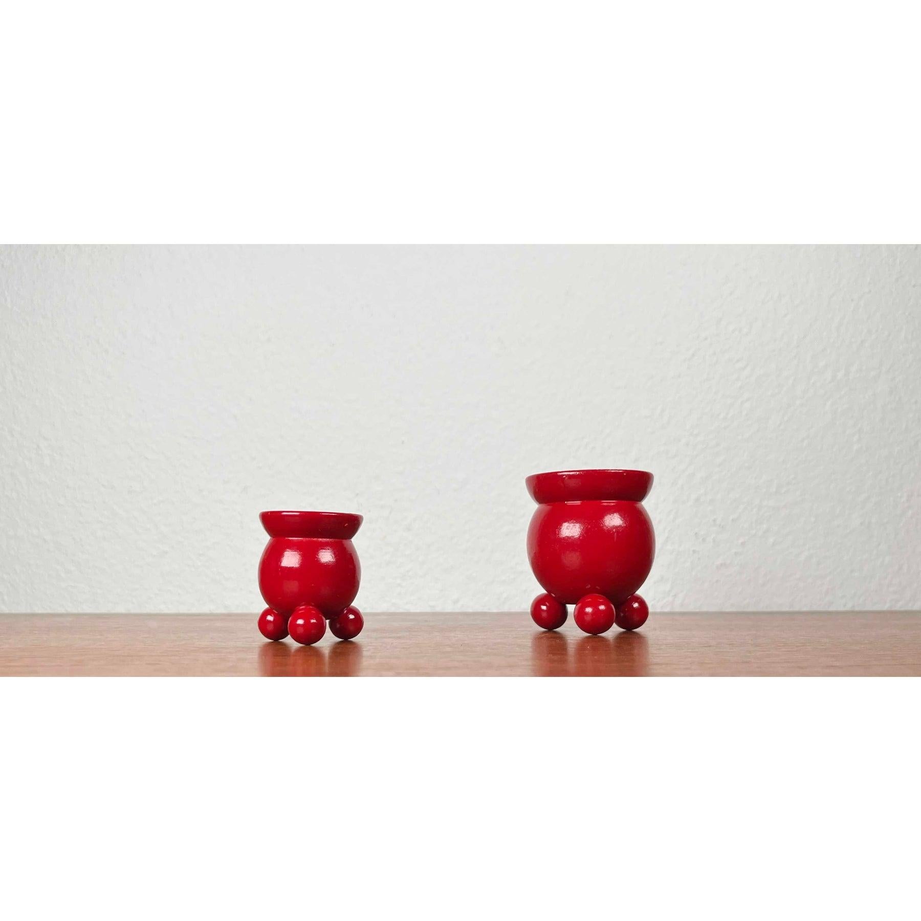 Juego de 2 candelabros tradicionales suecos de madera de mediados de siglo, años 60 en venta 5
