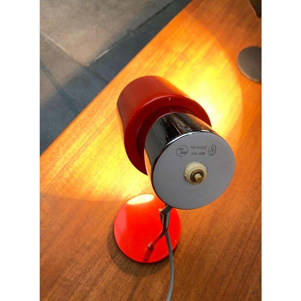 Satz von 2 minimalistischen Tischlampen aus der Mitte des Jahrhunderts Typ 1636 von Josef Hurka, 1960er Jahre (Metall) im Angebot