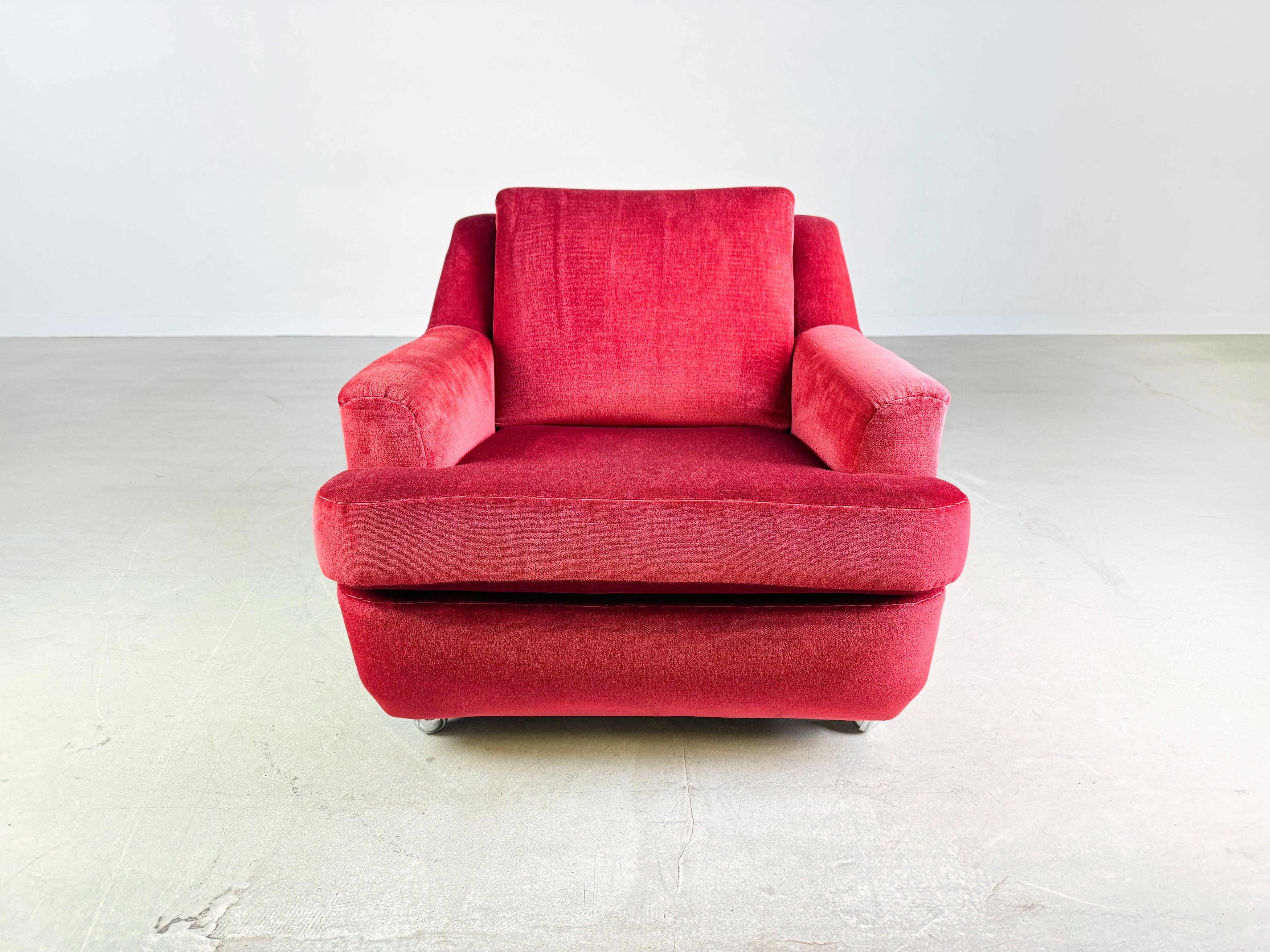 Set di 2 poltrone vintage di metà secolo in velluto rosso retrò in vendita 6