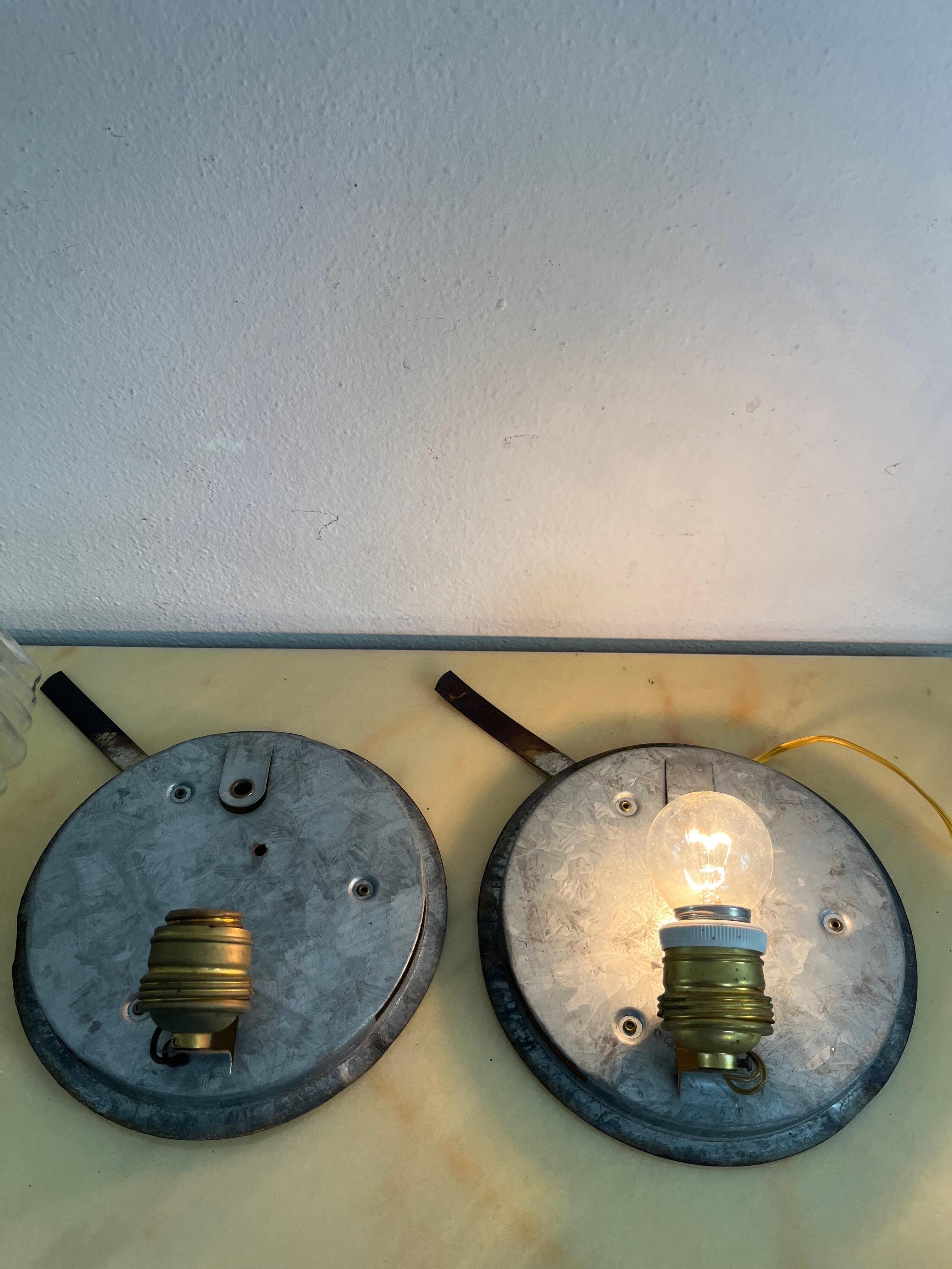 Ensemble de 2 lampes murales du milieu du siècle attribuées à Helena Tynell, années 1960 en vente 7