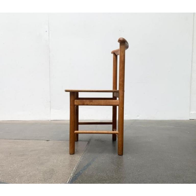 Set di sedie in legno di metà secolo, anni '60, in ottime condizioni. Progettato dal 1960 al 1969
 
Informazioni aggiuntive:
Materiali: Wood
Colore: marrone
Stili: Medioevo Moderno
Tipo di articolo: Vintage, Antico o Pre-owned
Dimensioni: 16,93ʺW ×