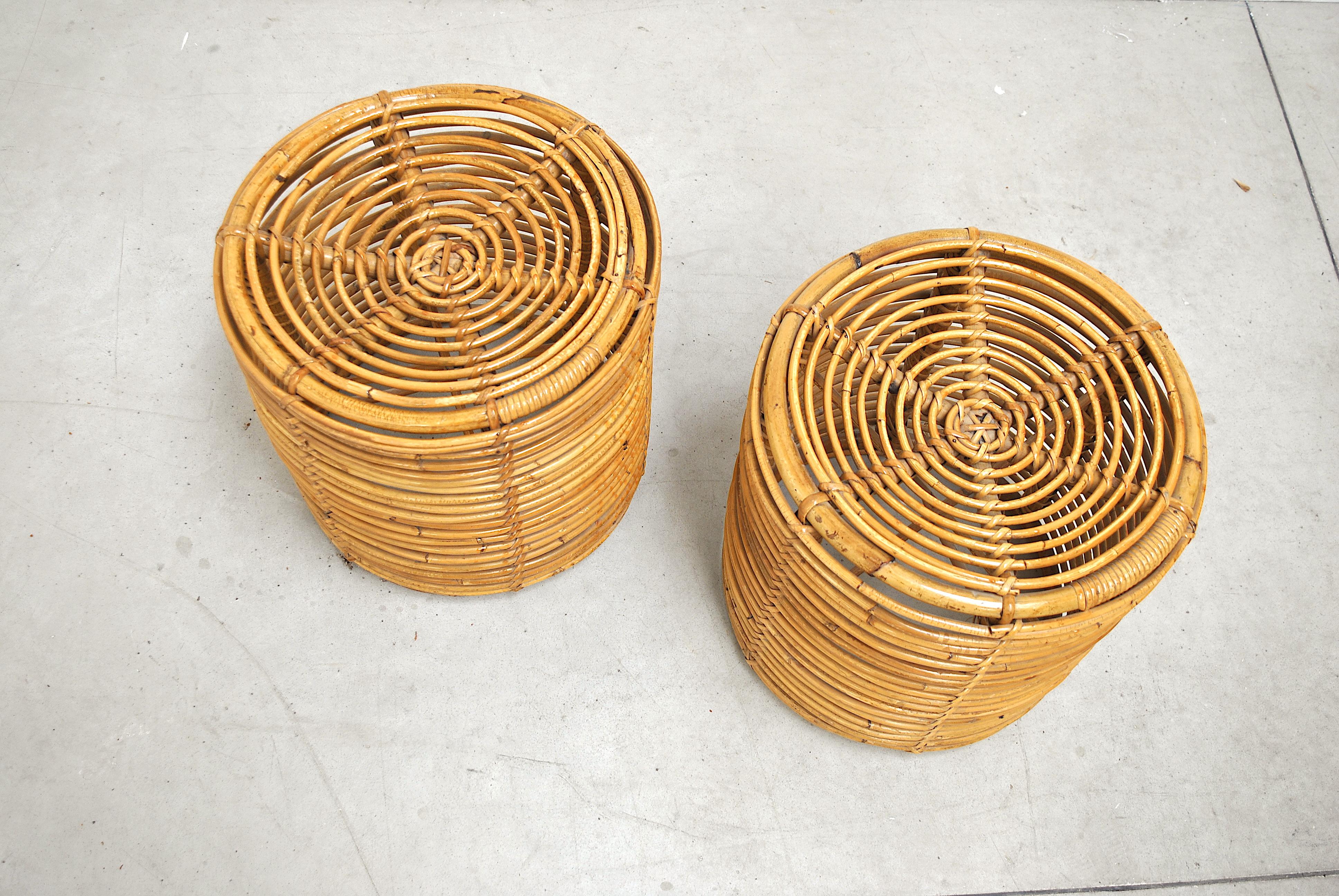 Set of 2 Midcentury Cylindrical Poufs after Franco Albini for Bonacina, Italy In Good Condition In bari, IT