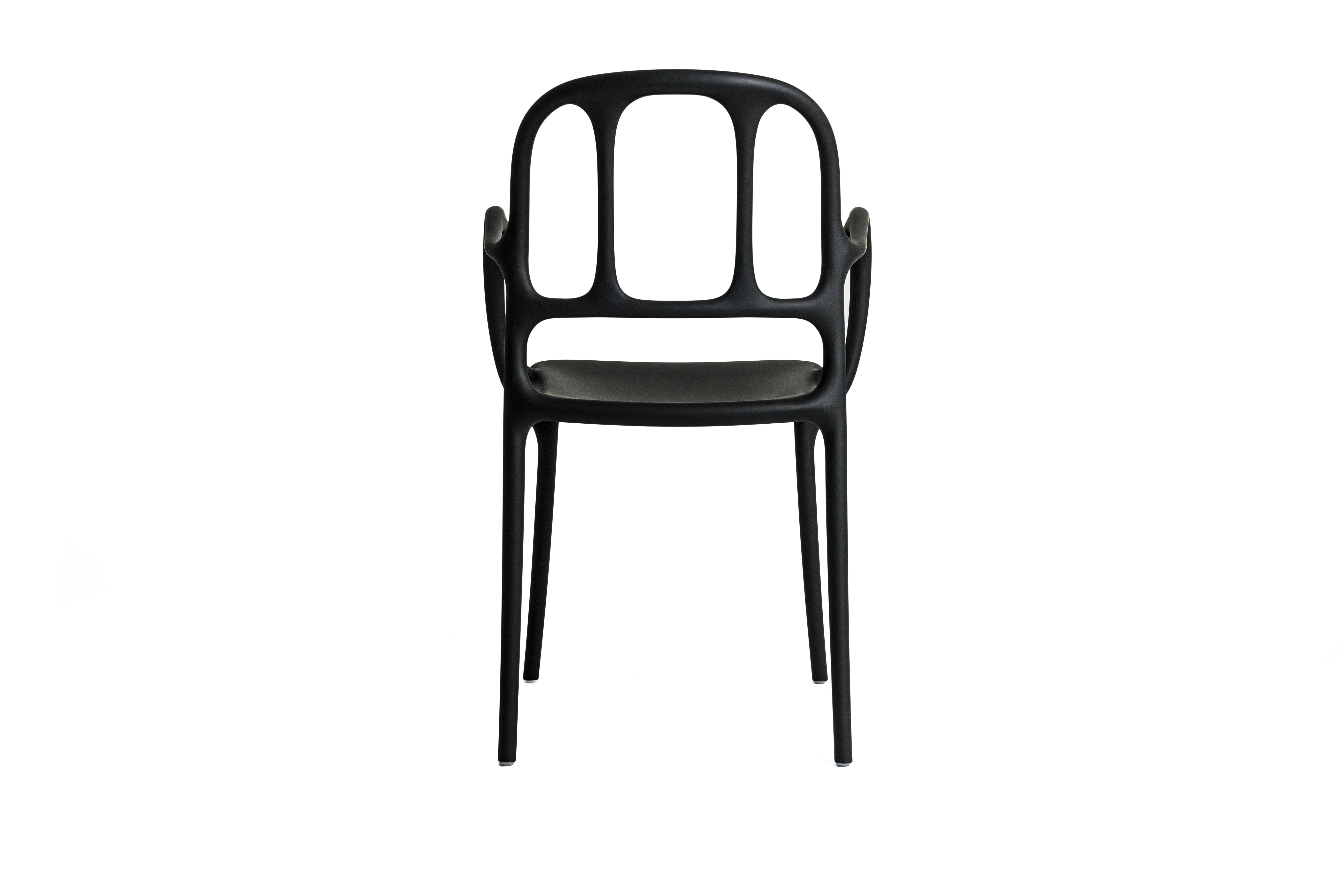 Set of  2 Mila' Chair in Black by Jaime Hayon for MAGIS In New Condition For Sale In Brooklyn, NY