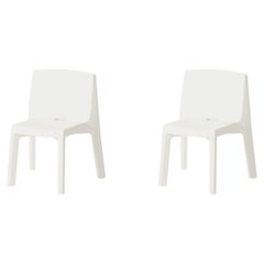 Set di 2 sedie Q4 bianco latte di Jorge Najera