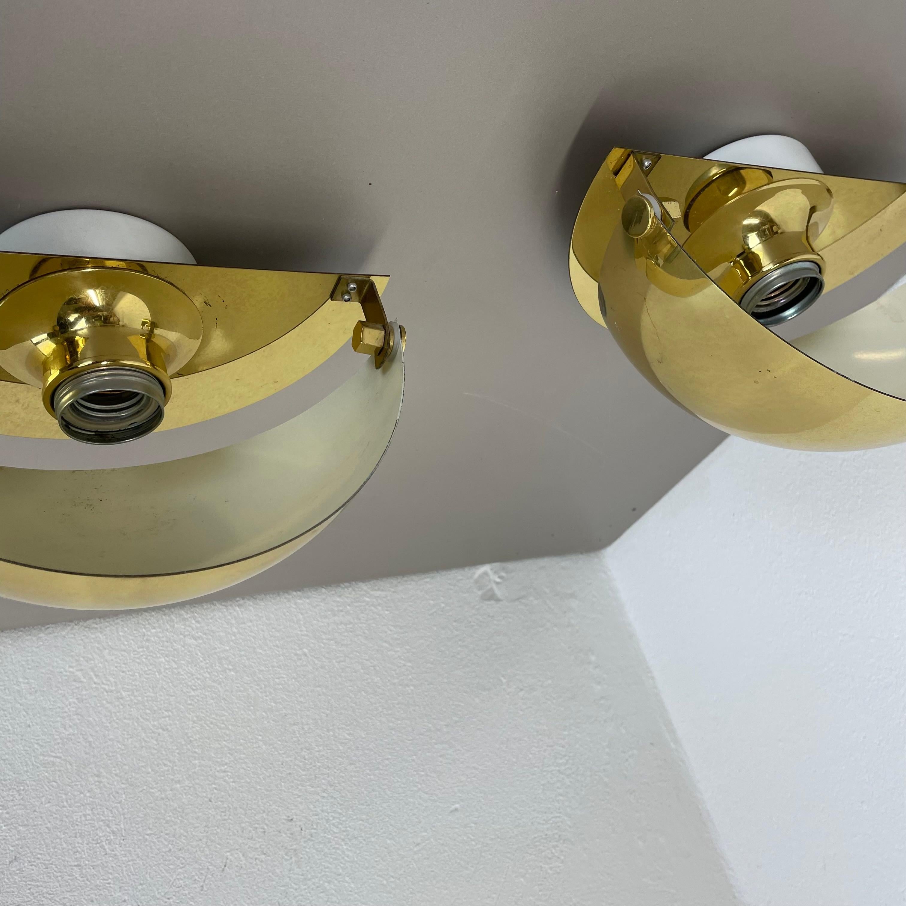 Set di 2 lampade da parete minimaliste in ottone in stile Sciolari, Italia anni '80 in vendita 5