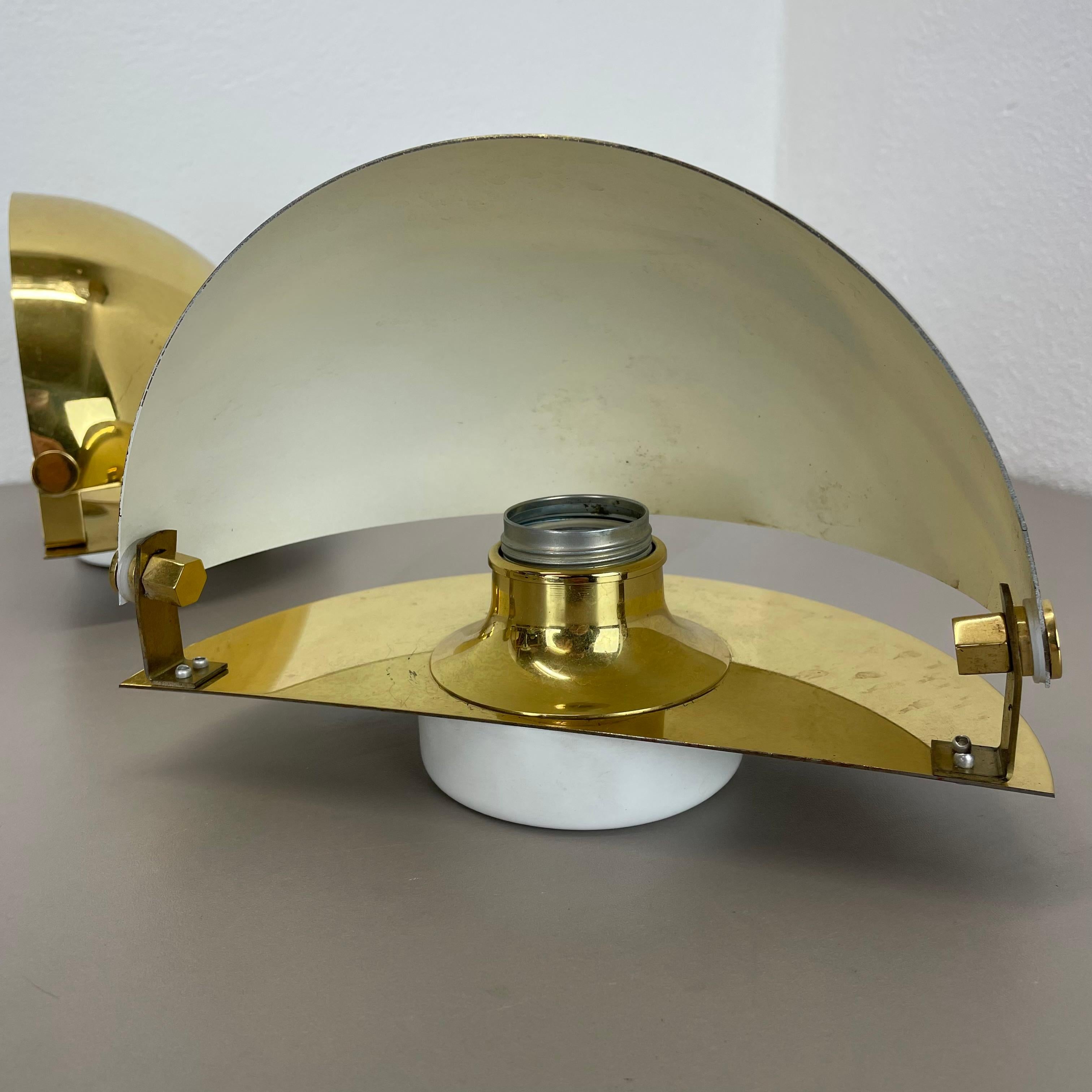 Set di 2 lampade da parete minimaliste in ottone in stile Sciolari, Italia anni '80 in vendita 7