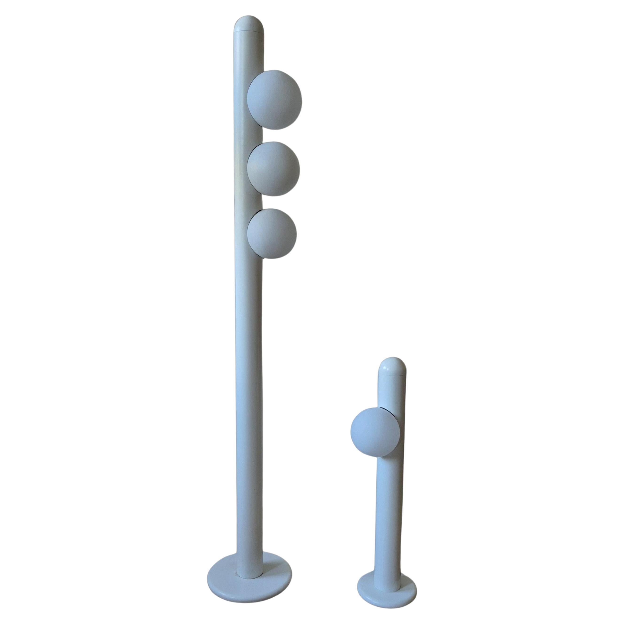 Set of 2 minimalist space age lamps, Netherlands 1970s For Sale
