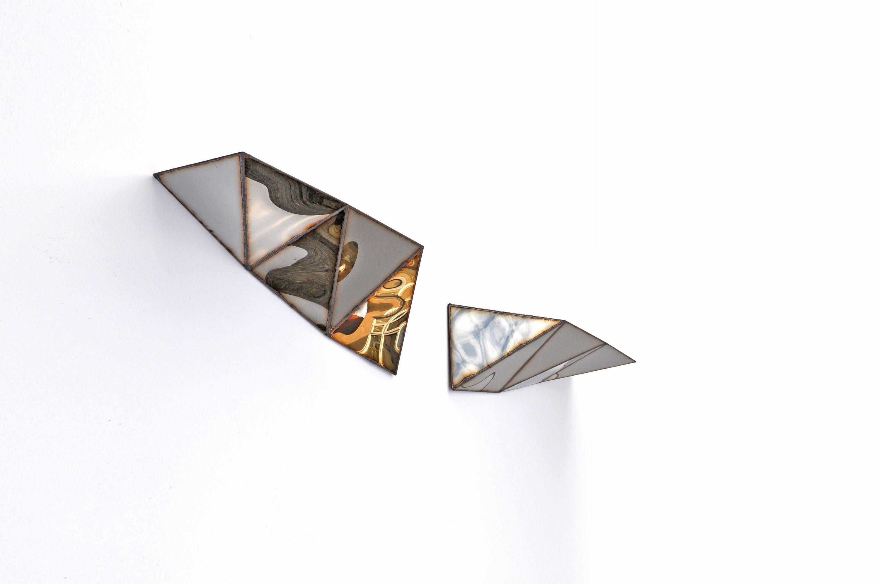 Contemporary Set Of 2 Mirror Image Shelves in Mirror-Polished Stainless Steel by Julian Mayor For Sale