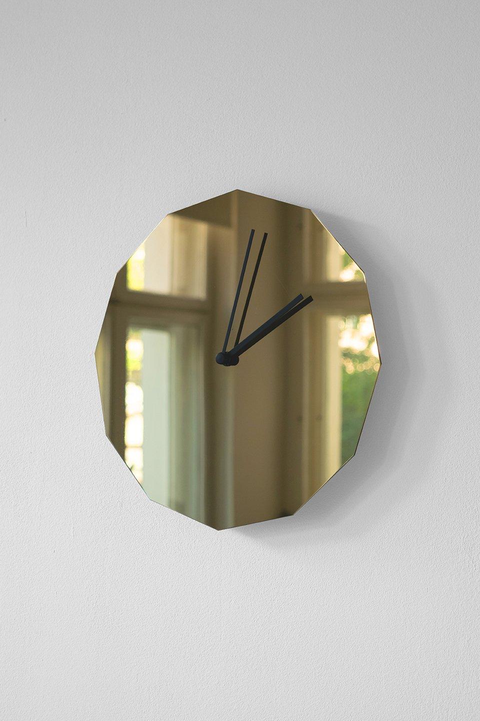 Organic Modern Set of 2 Mirror Steel Twelve Wall Clocks by Sebastian Scherer For Sale