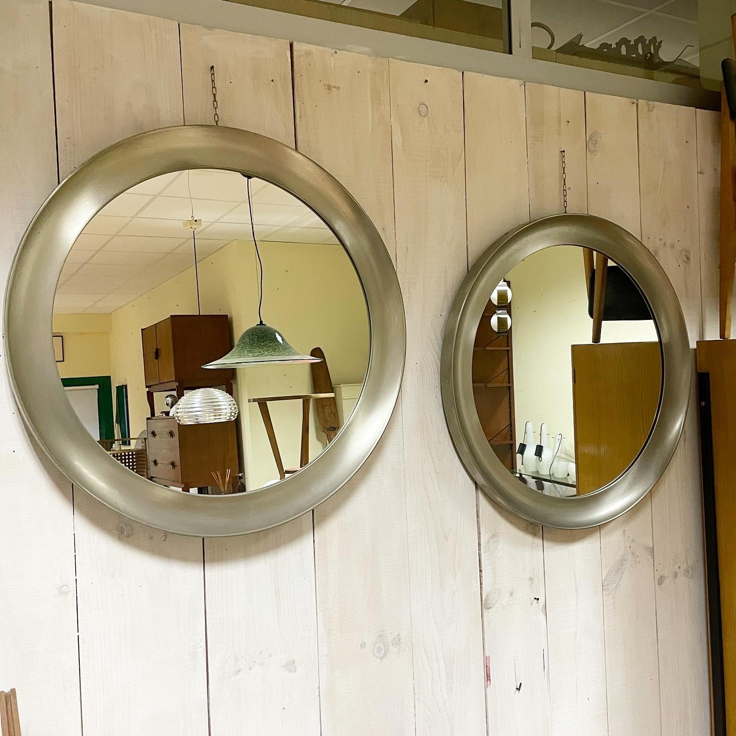 Paire de miroirs des années 1960, modèle 