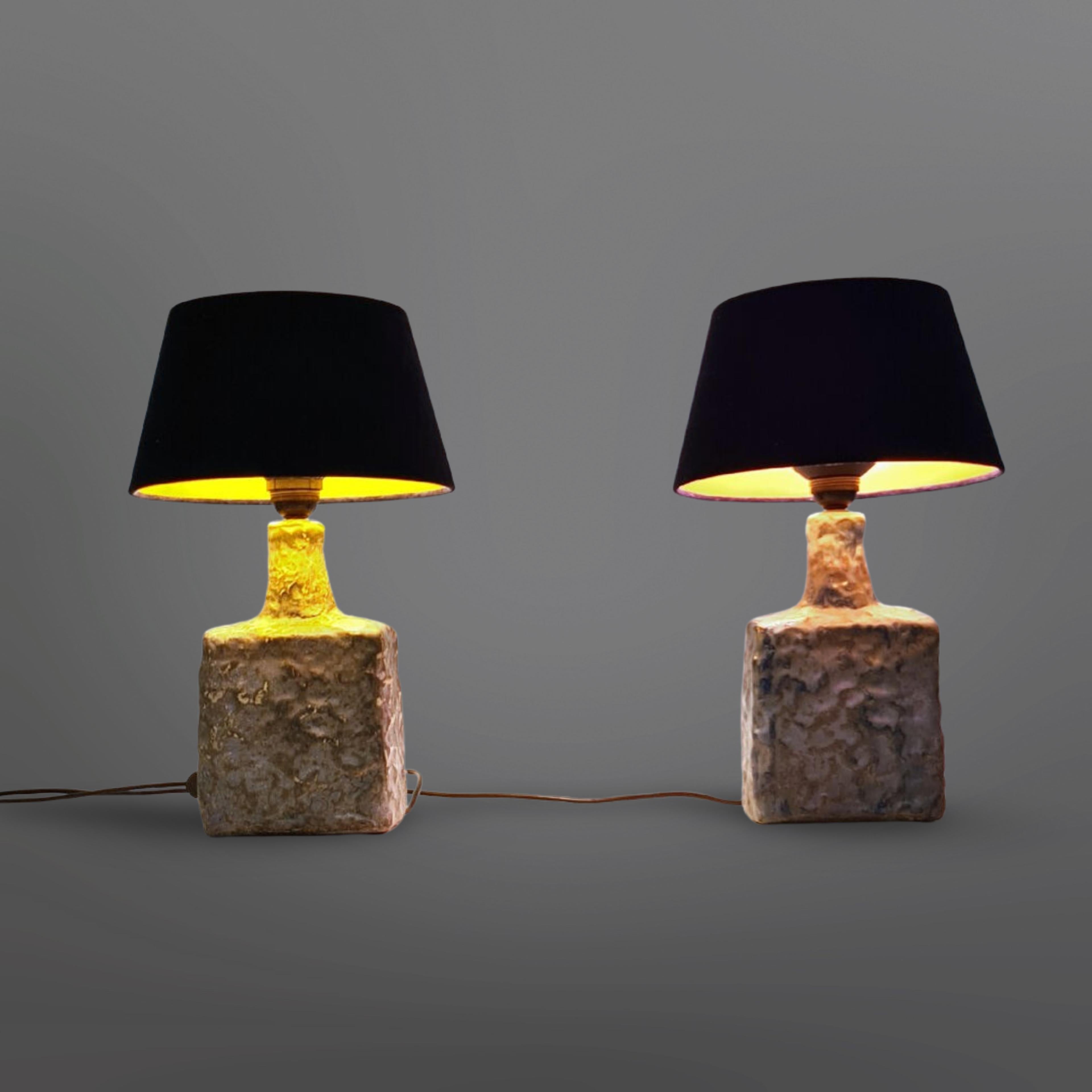 Brutalisme Ensemble de 2 lampes de table en céramique Mobach, Pays-Bas, années 1960 en vente