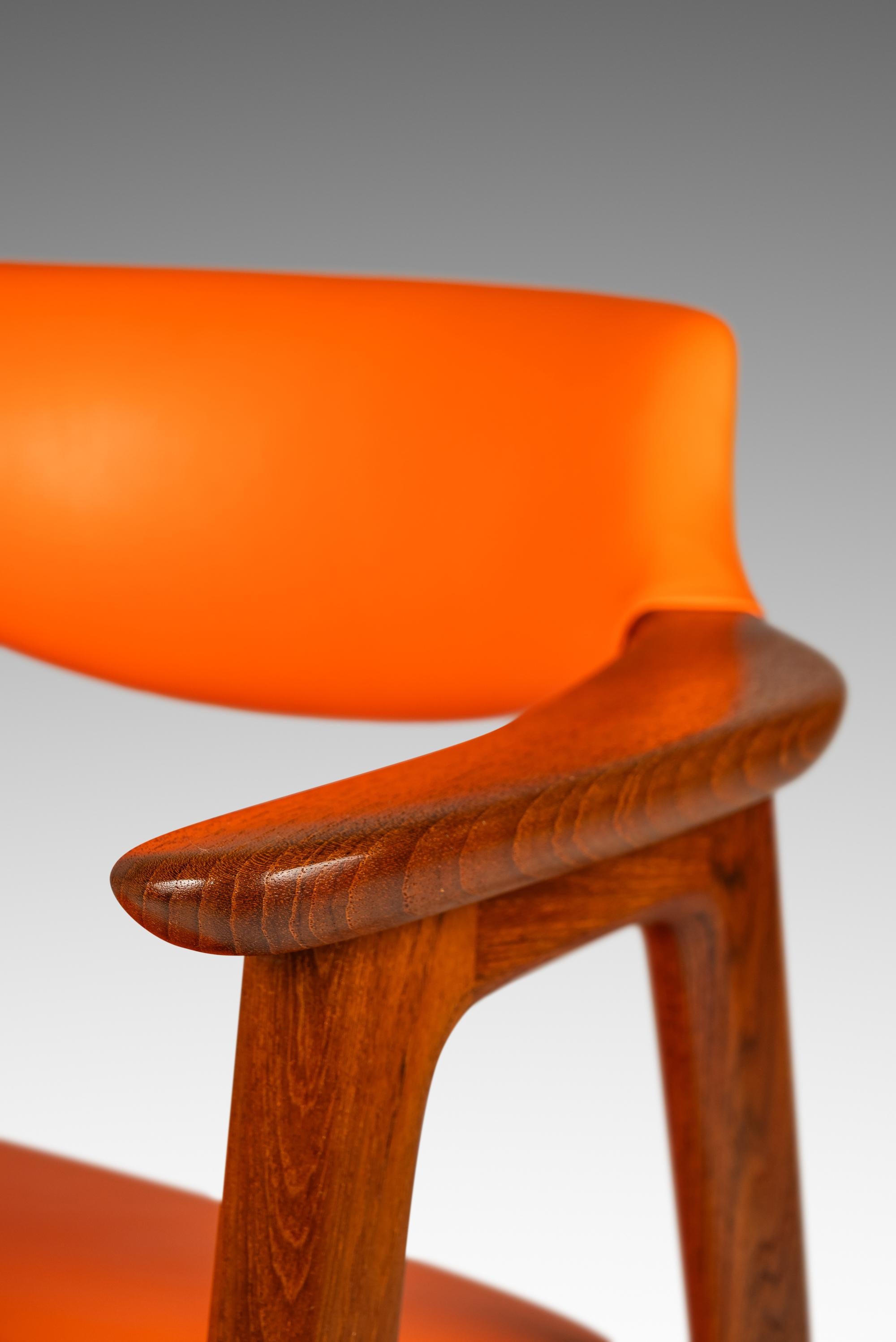 Set of 2 Model 42 Arm Chairs, Erik Kirkegaard, Høng Stolefabrik, Denmark, 1950's 11