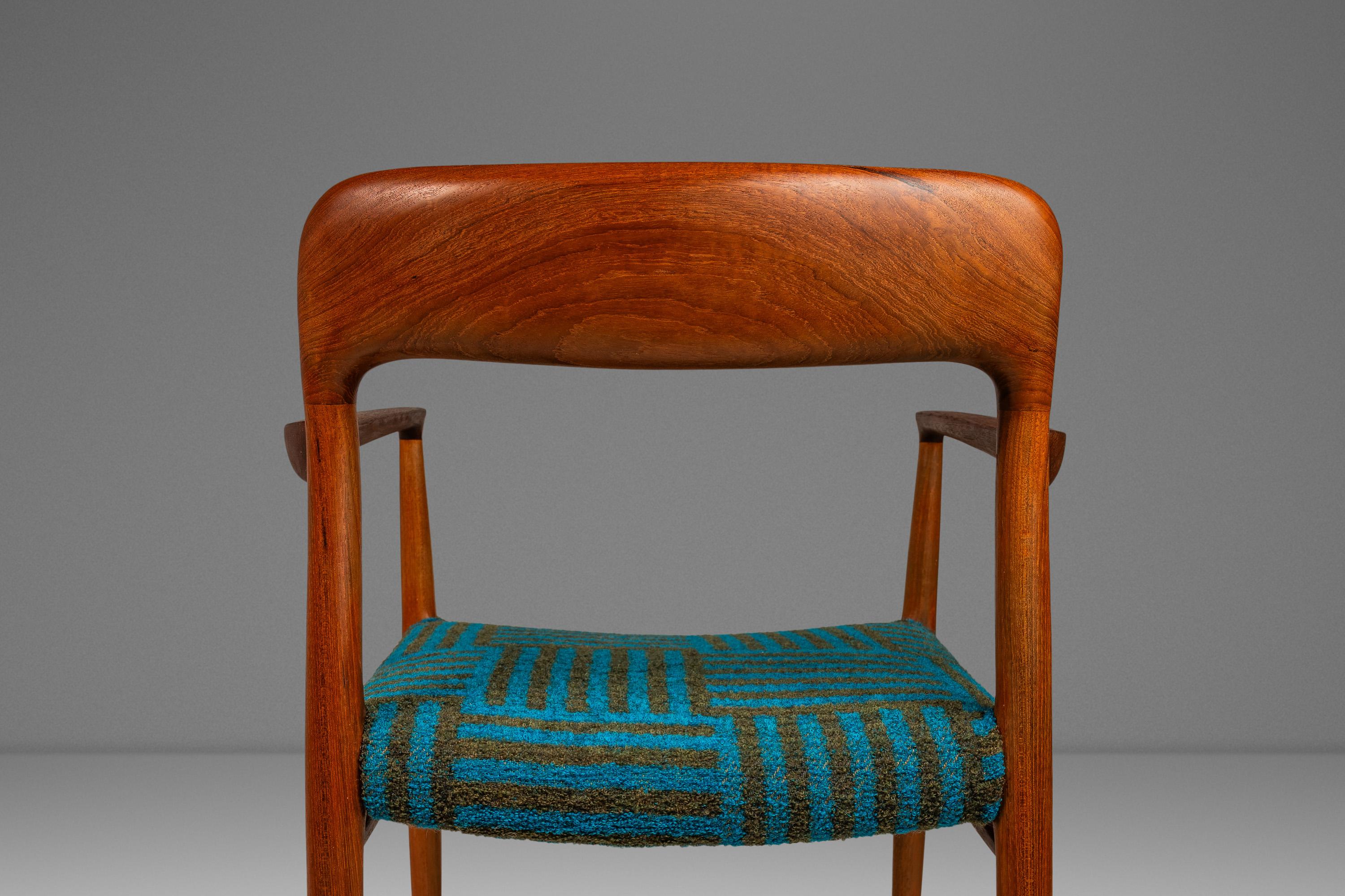 Ensemble de 2 chaises modèle #75, Niels Møller, JL Møllers Møbelfabrik, Danemark, années 1960 en vente 3