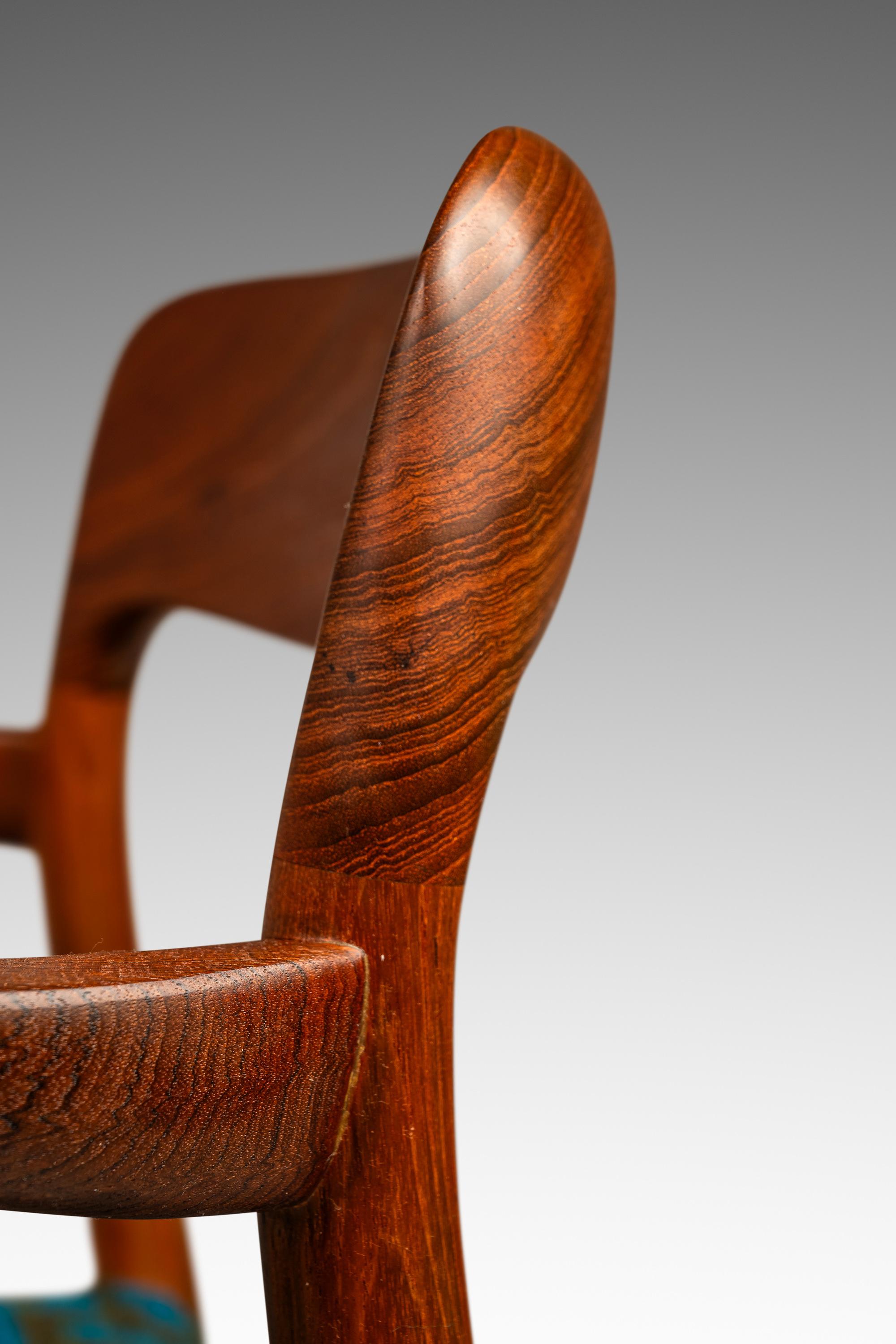 Ensemble de 2 chaises modèle #75, Niels Møller, JL Møllers Møbelfabrik, Danemark, années 1960 en vente 9