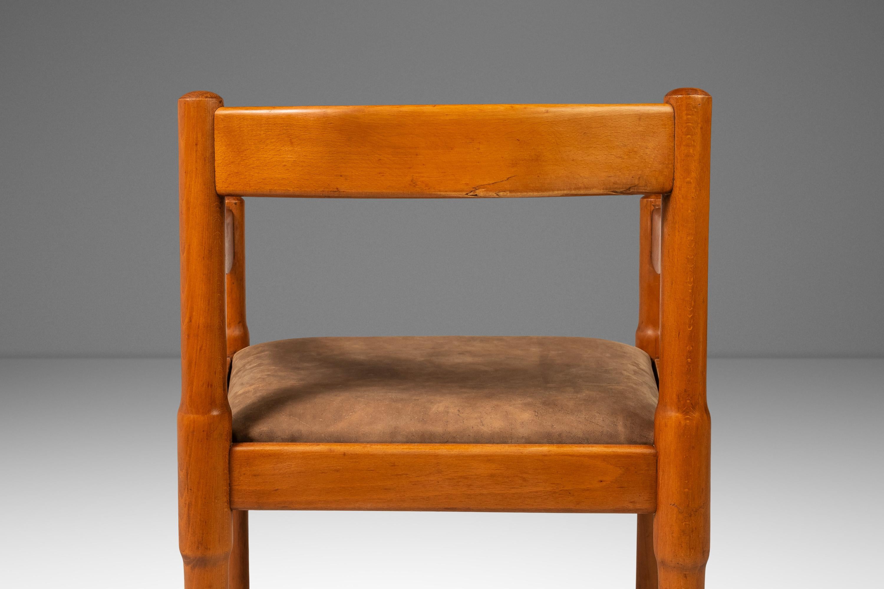 Ensemble de 2 chaises modèle 892 de Vico Magistretti pour Cassina, Italie, vers les années 1960 en vente 3