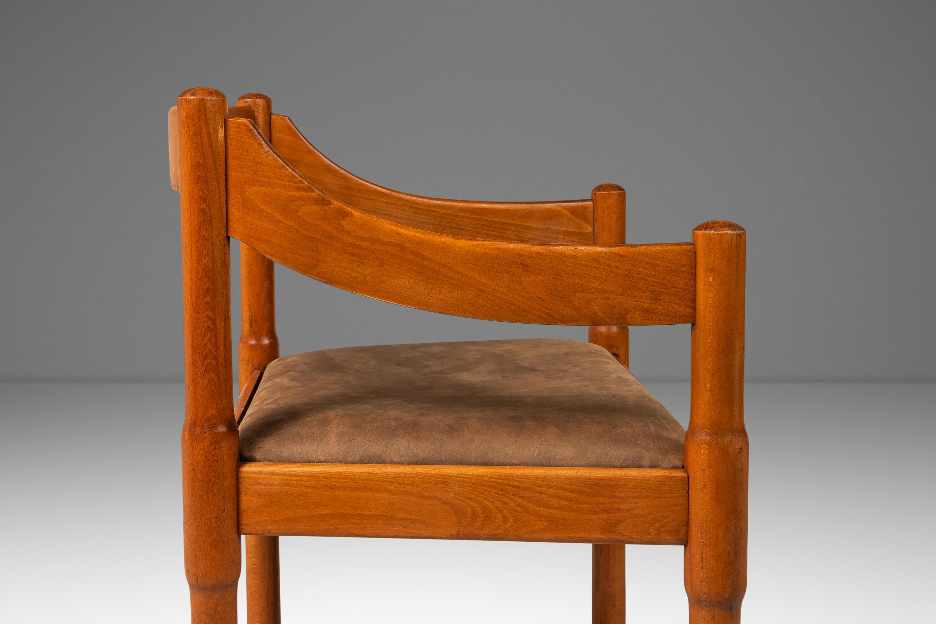 Ensemble de 2 chaises modèle 892 de Vico Magistretti pour Cassina, Italie, vers les années 1960 en vente 4