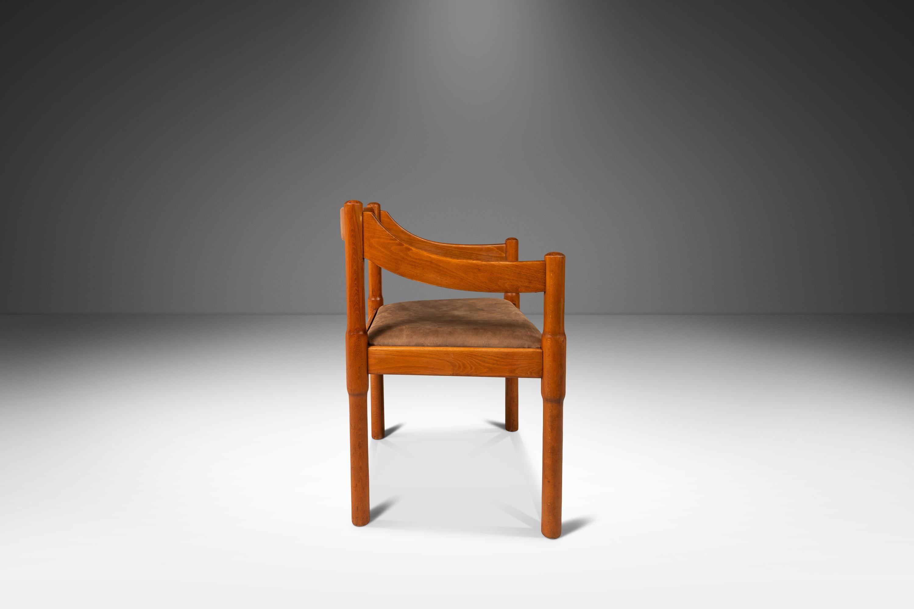 italien Ensemble de 2 chaises modèle 892 de Vico Magistretti pour Cassina, Italie, vers les années 1960 en vente