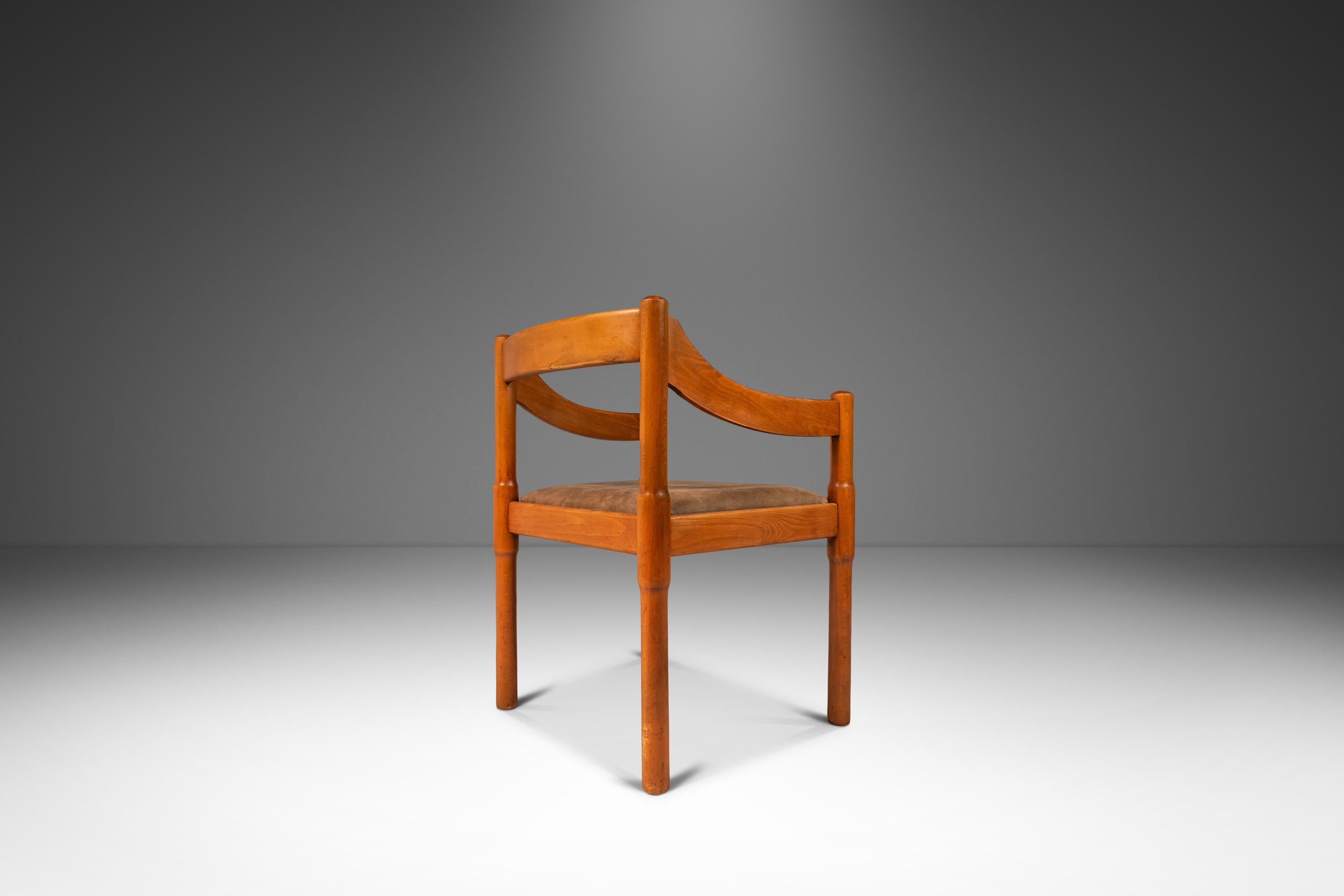 Ensemble de 2 chaises modèle 892 de Vico Magistretti pour Cassina, Italie, vers les années 1960 en vente 1
