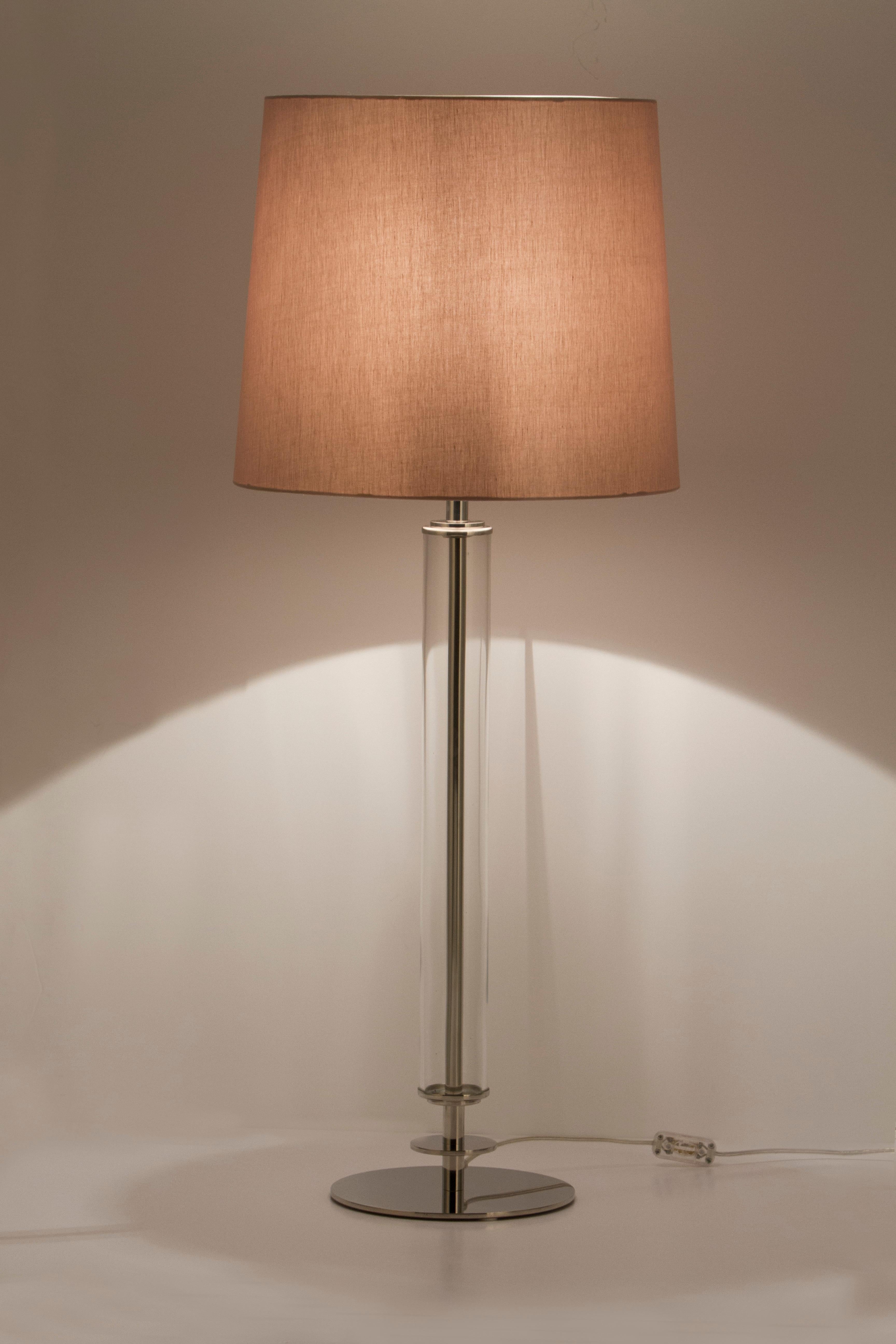 Set aus 2 modernen Dumont-Tischlampen, rosa Lampenschirm, handgefertigt in Portugal (Moderne) im Angebot