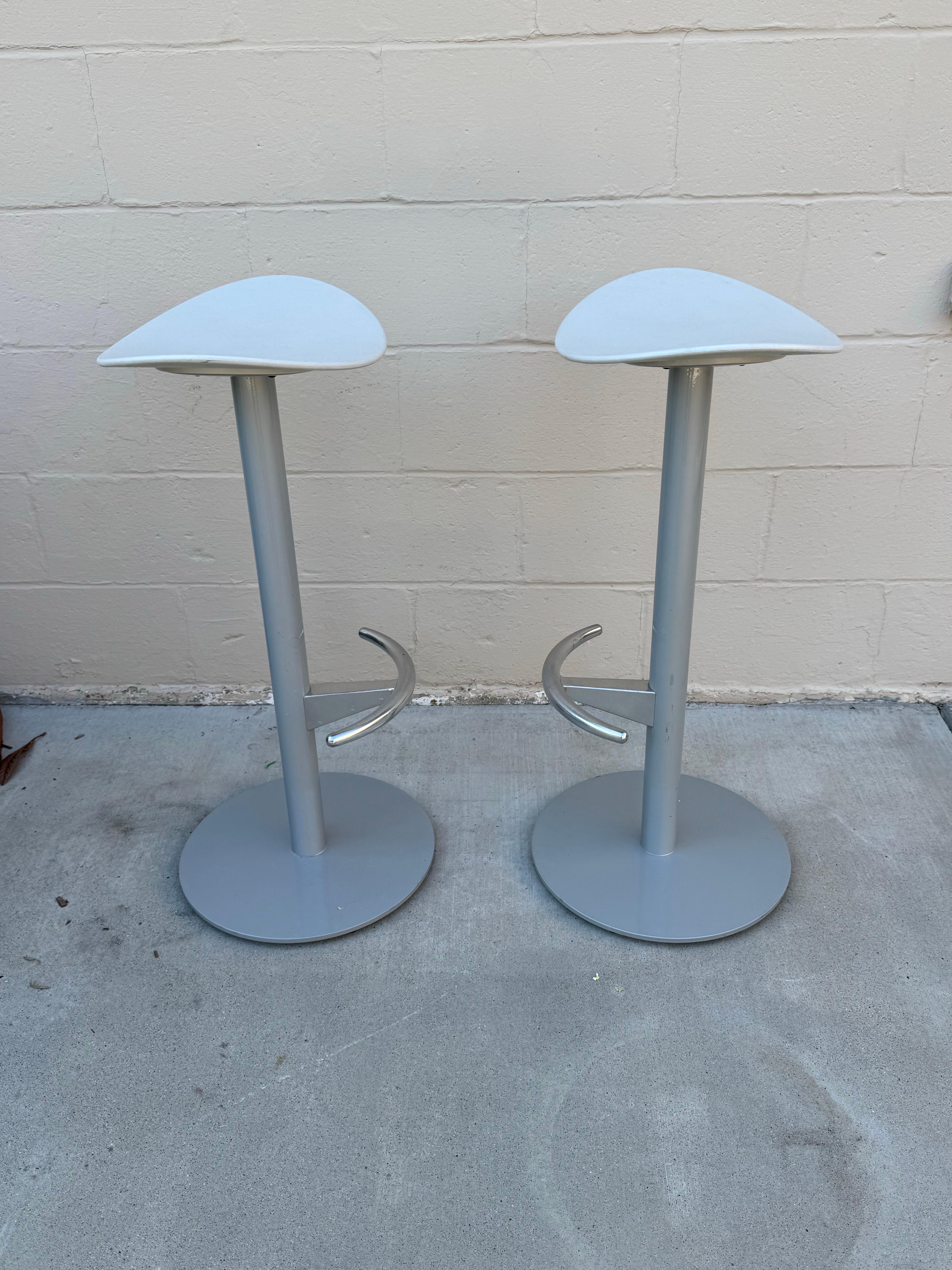 American Set of 2 Modern Enea Cafe Stools By Josep Llusca For Brayton International For Sale