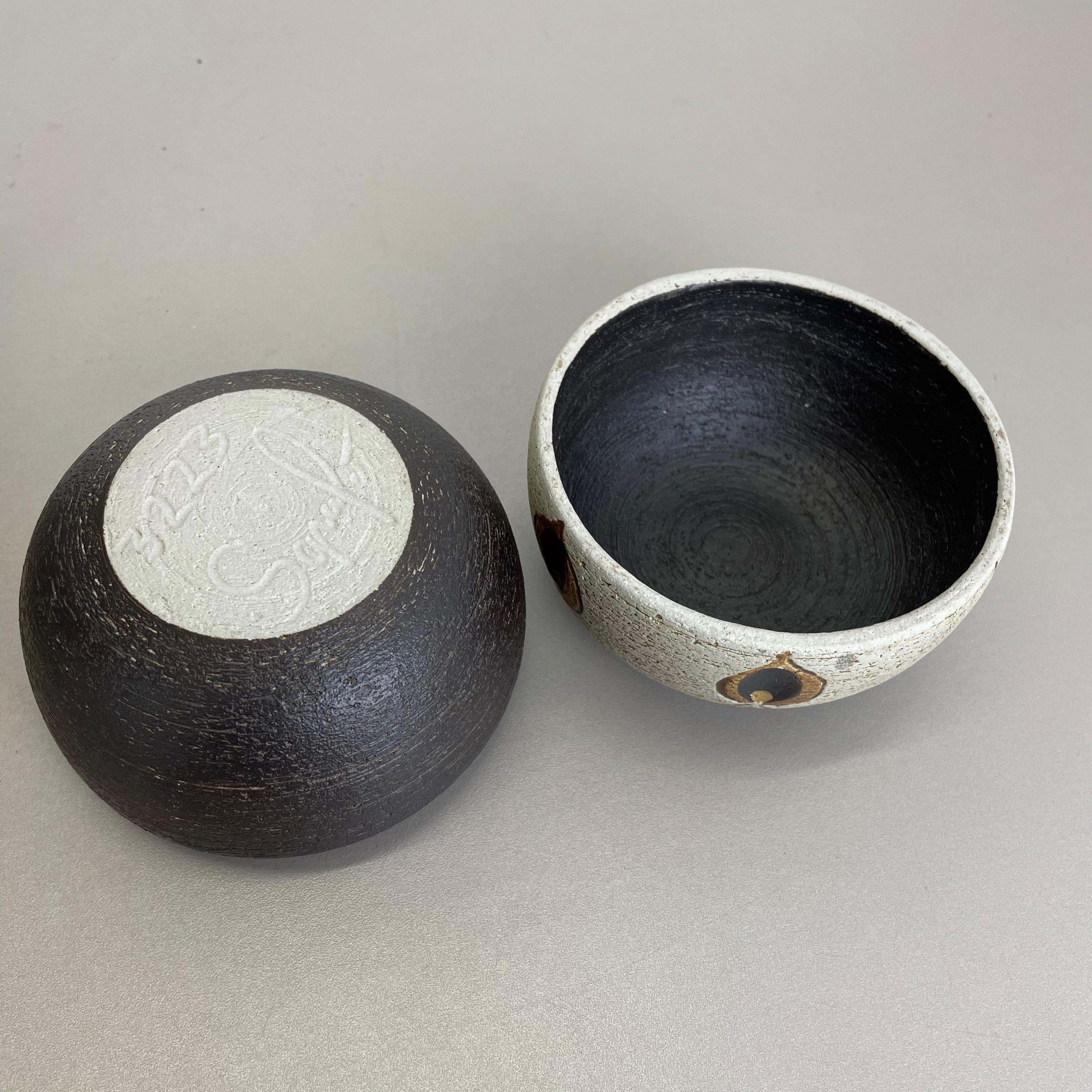 Set of 2 Modernist 1970s ceramic objects Peter Müller for Sgrafo Modern, Germany For Sale 7