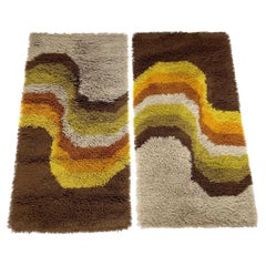 Ensemble de 2 tapis Rya modernistes multicolores à poils longs multicolores de Desso, Pays-Bas, 1970