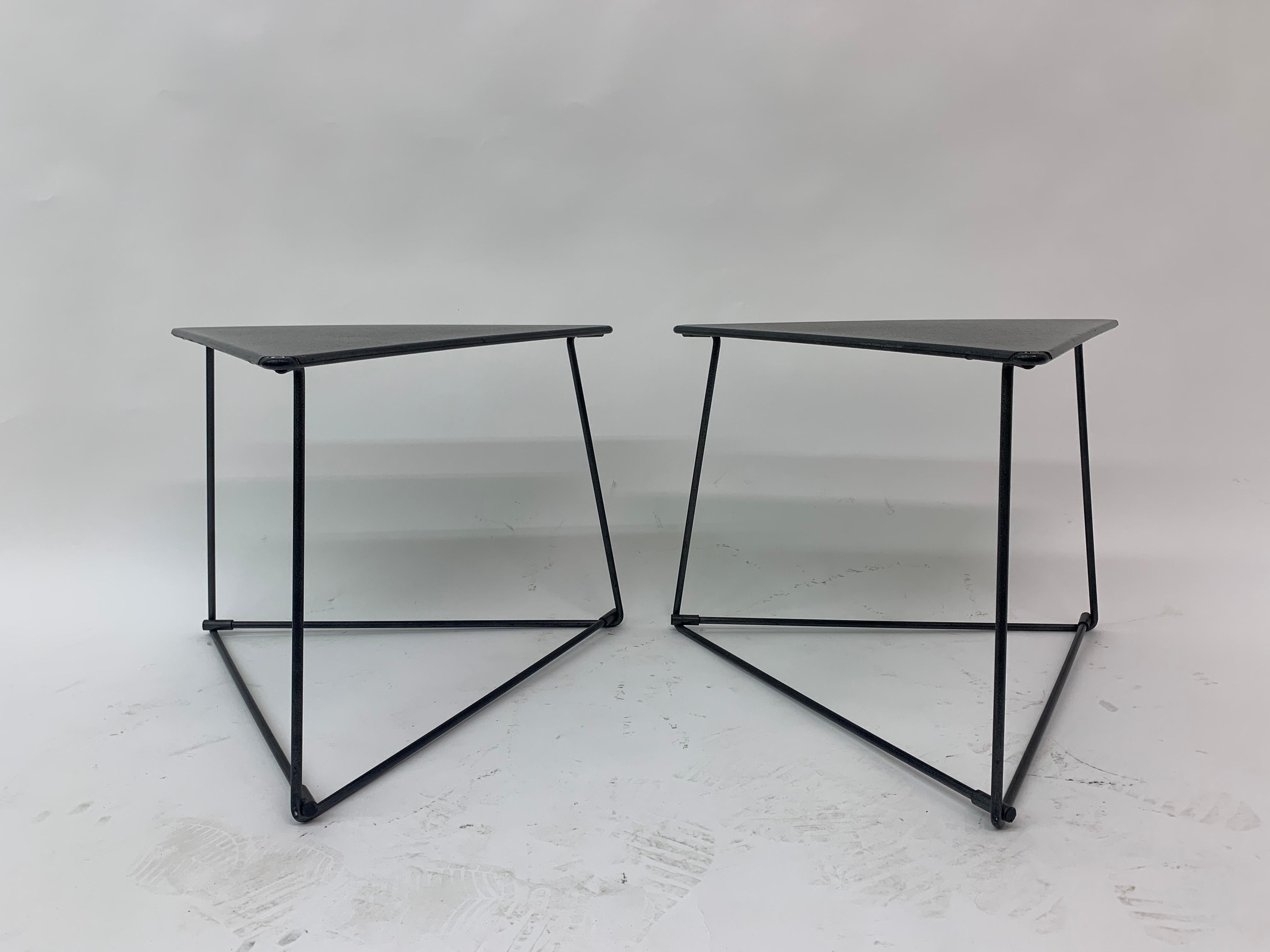 Set of 2 Modernist Triangular ‘Oti’ Side Table by Niels Gammelgaard for Ikea 1