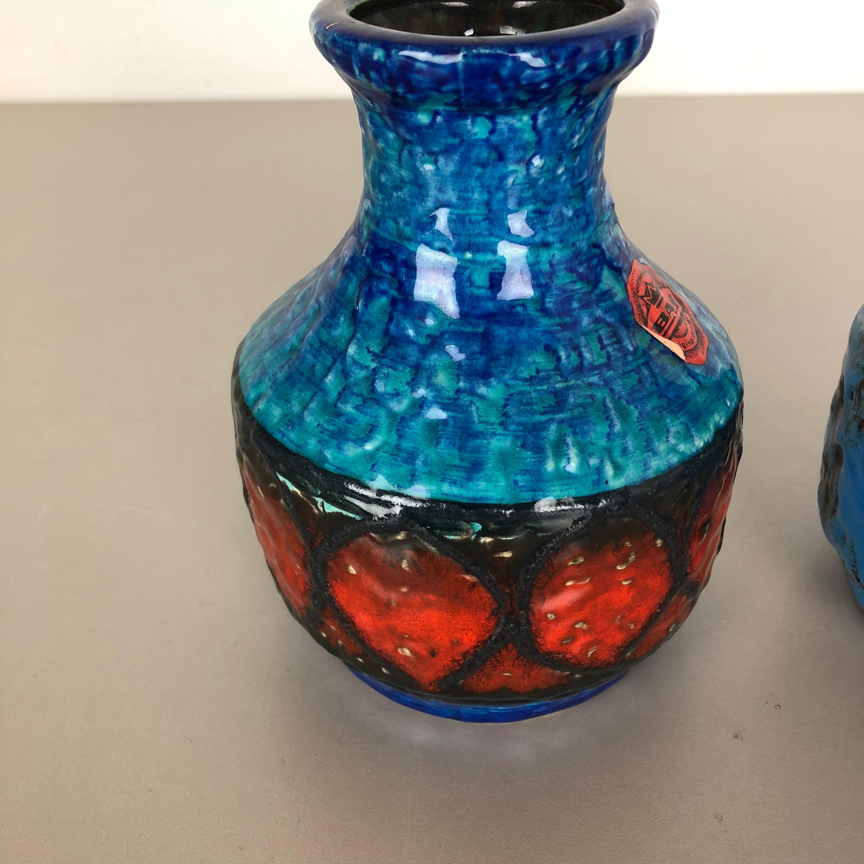 Set of 2 Multi-Color Fat Lava Op Art Pottery Vase 