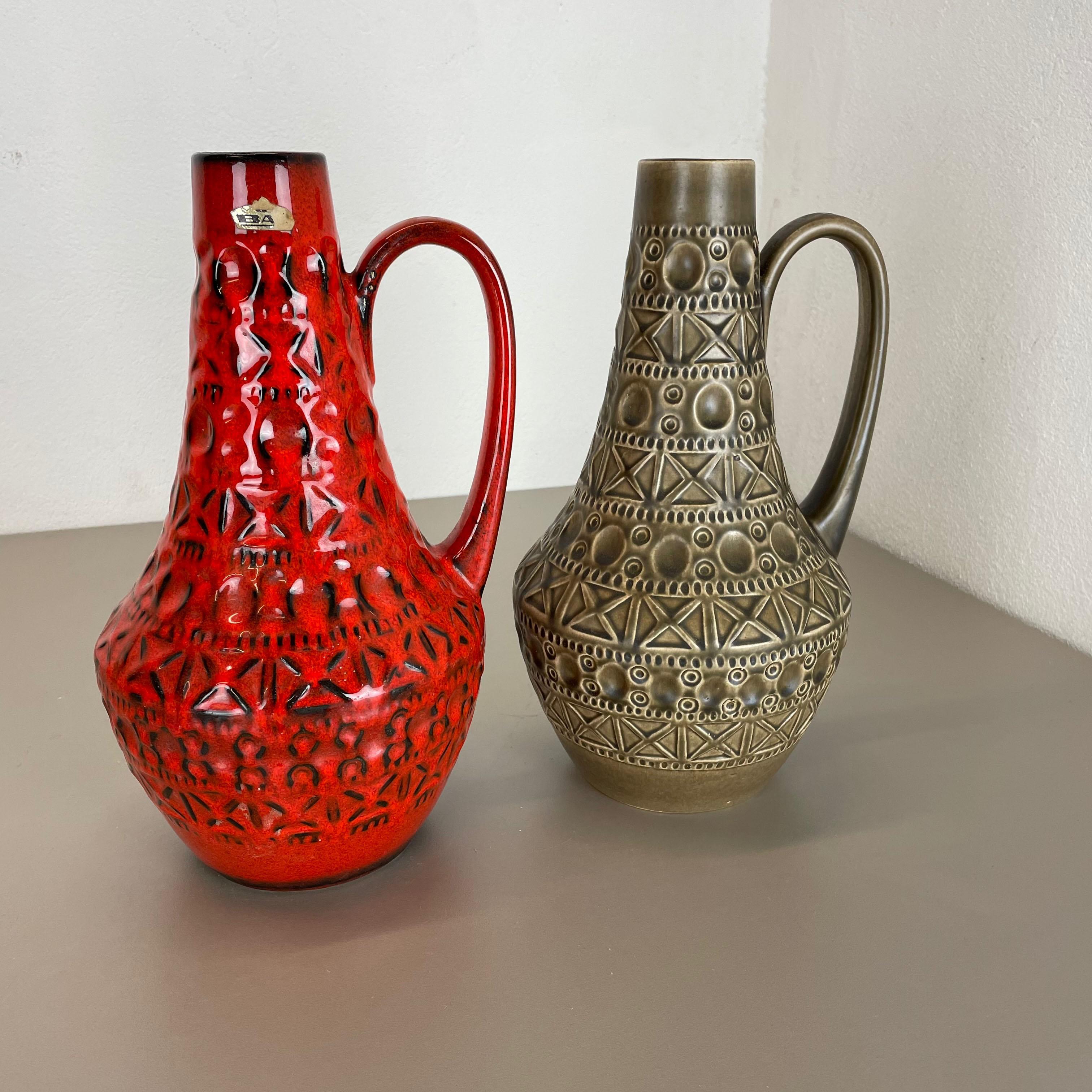 Mid-Century Modern Ensemble de 2 vases en poterie d'art optique lave grasse multicolore fabriqués en céramique de Bay, Allemagne en vente