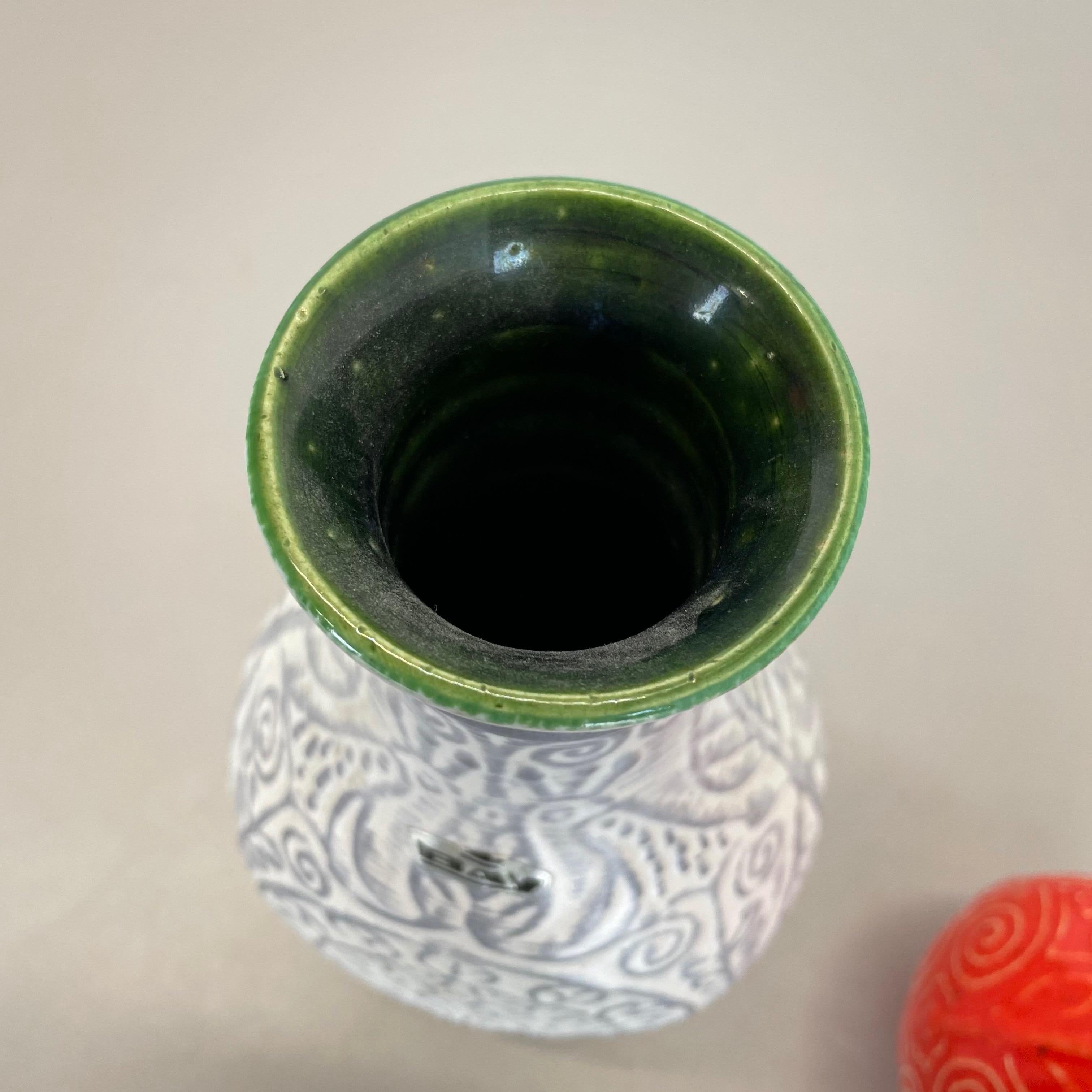 Set di 2 vasi in ceramica Op Art Multi-Color Fat Lava Made Bay Ceramics, Germania in vendita 2