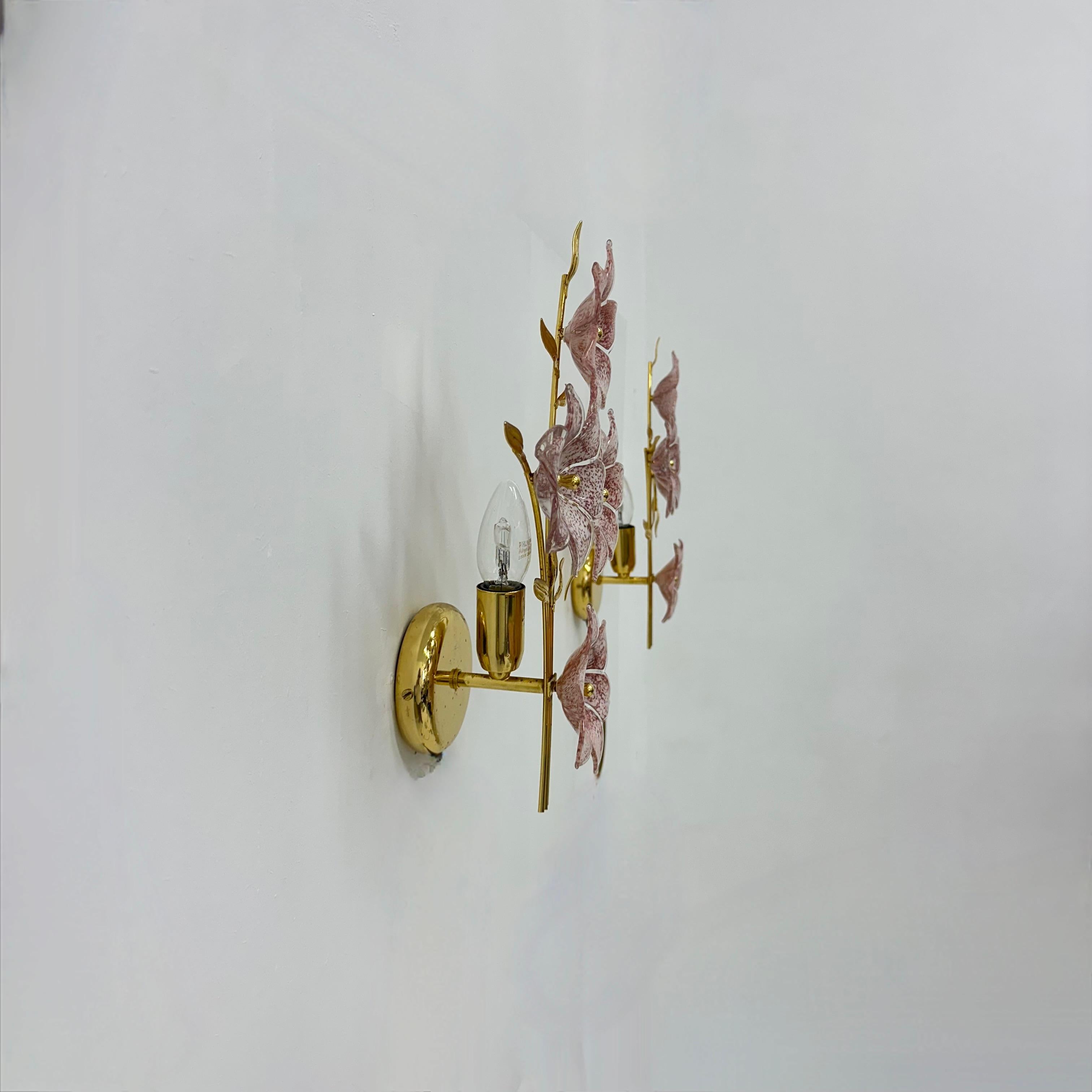 2er Set Murano Blumen Wandlampe , 1970er Jahre im Angebot 10