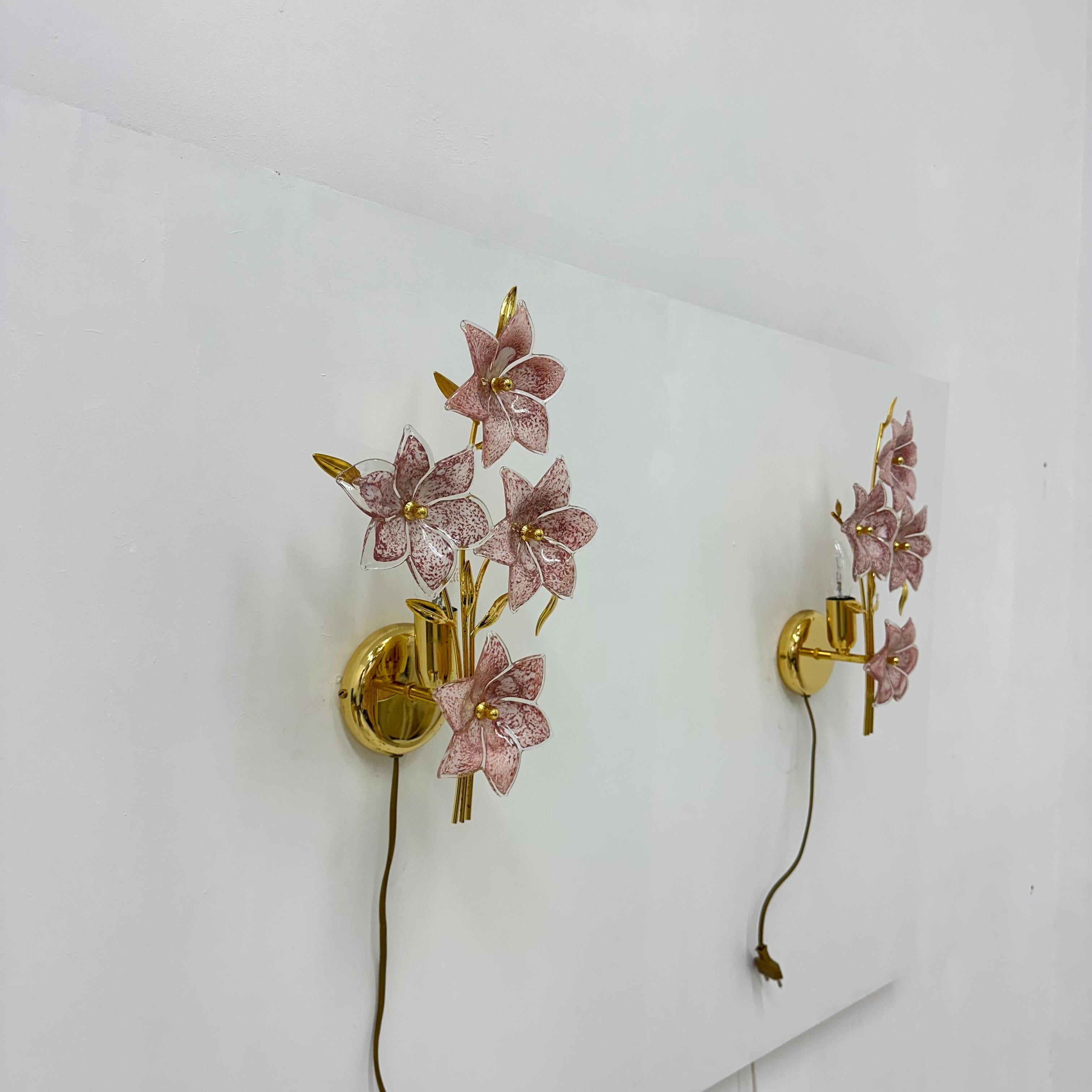 2er Set Murano Blumen Wandlampe , 1970er Jahre im Angebot 12