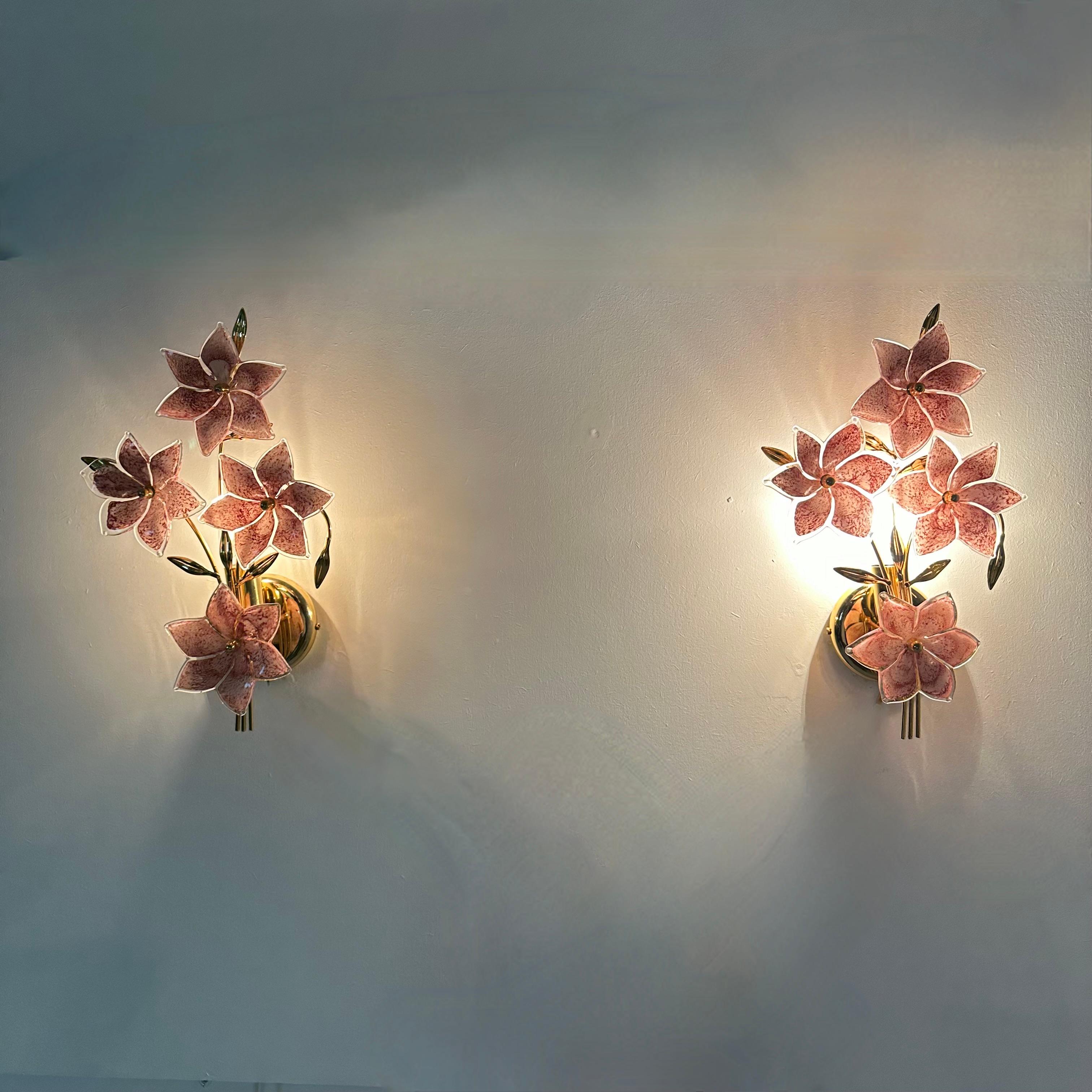 2er Set Murano Blumen Wandlampe , 1970er Jahre im Zustand „Gut“ im Angebot in Delft, NL