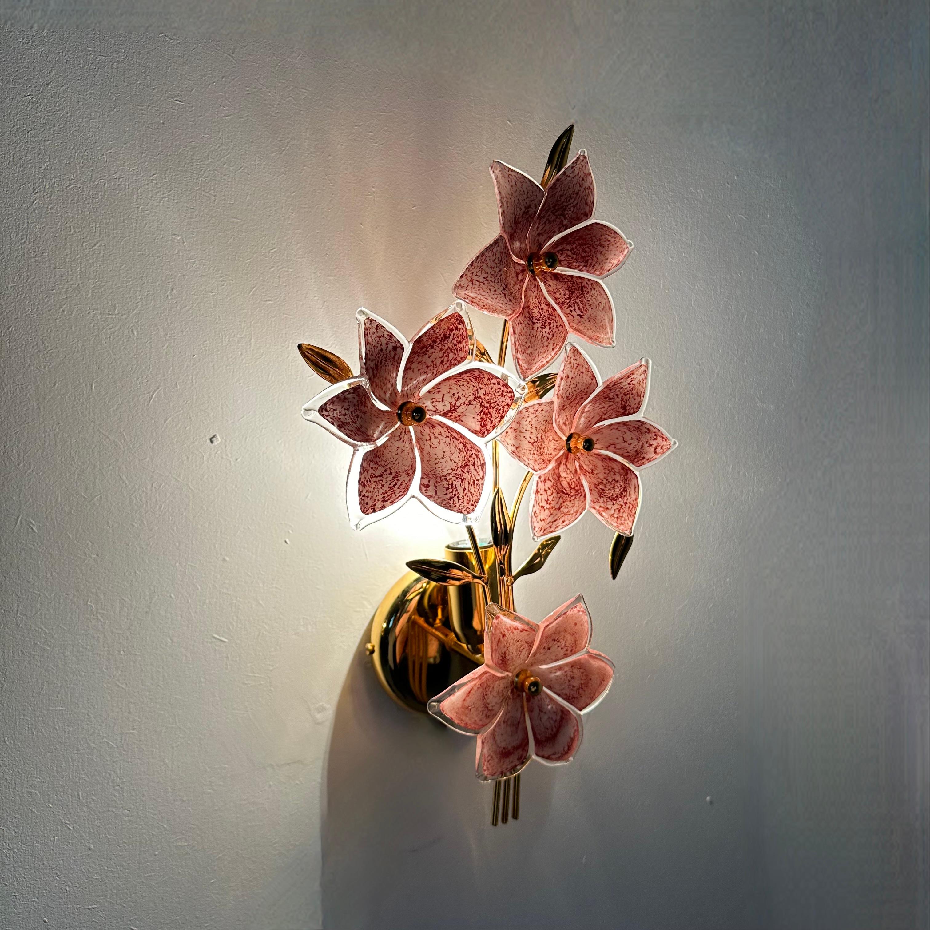 2er Set Murano Blumen Wandlampe , 1970er Jahre (Metall) im Angebot