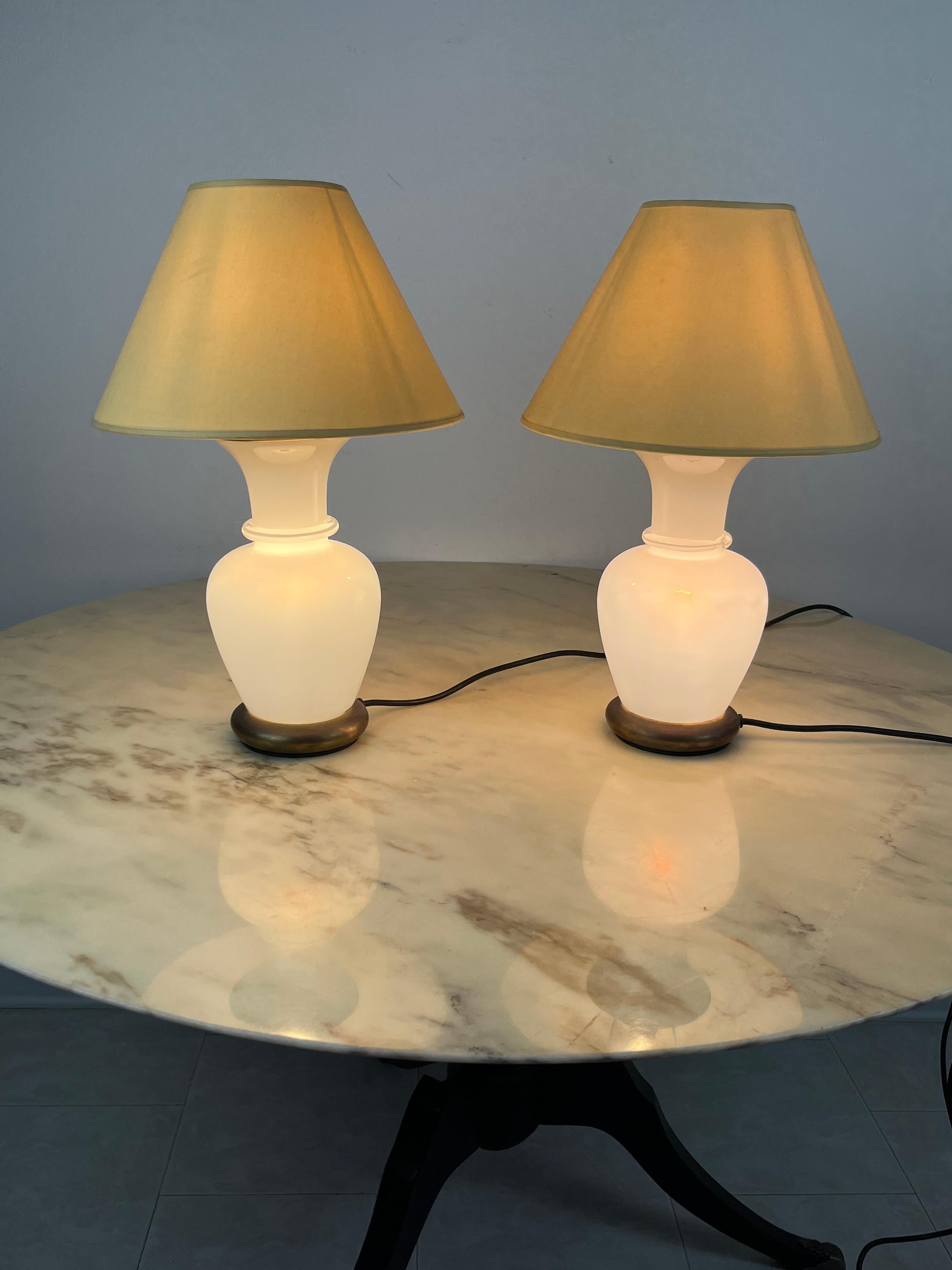 Italian Set of 2 Murano Glass and Brass Table Lamps, F. Fabbian, Italy, 1970s For Sale