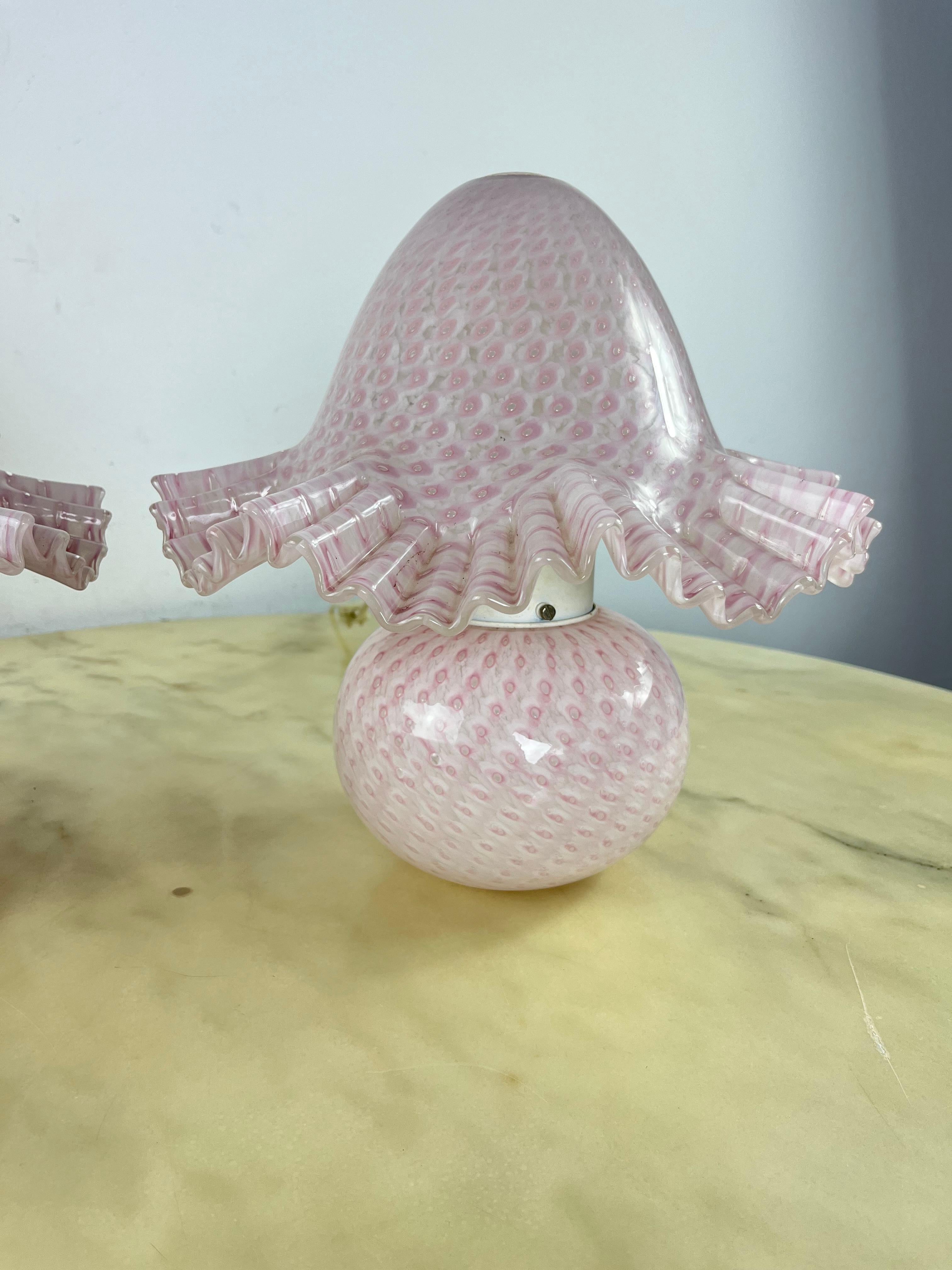 Satz von 2 Murano Glas Nachttischlampen Doppelte Beleuchtung zugeschrieben Cenedese 1980s (Italienisch) im Angebot