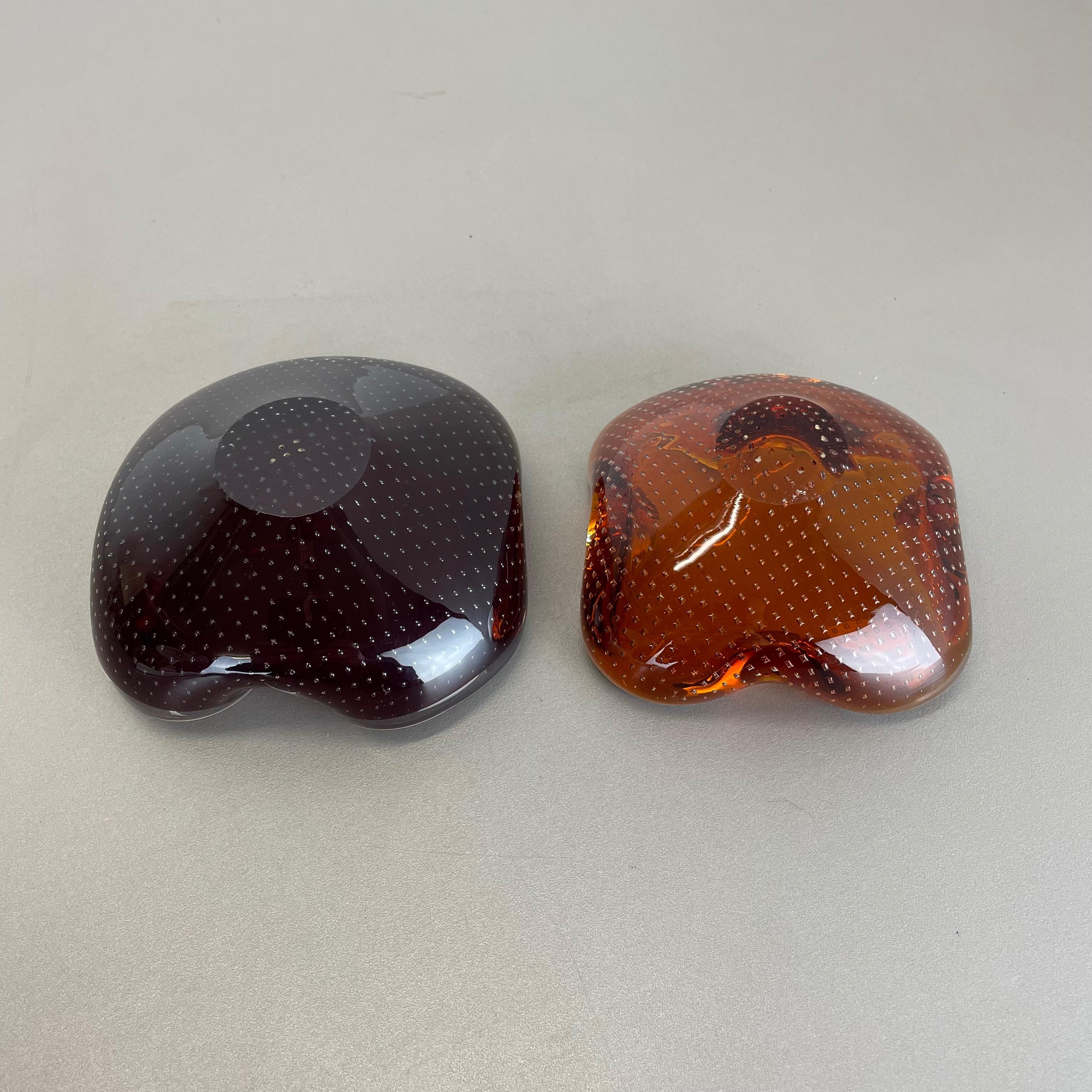Set of 2 Murano Glass Bowl Shells Ashtray Element by Venini, Italy, 1970s For Sale 11