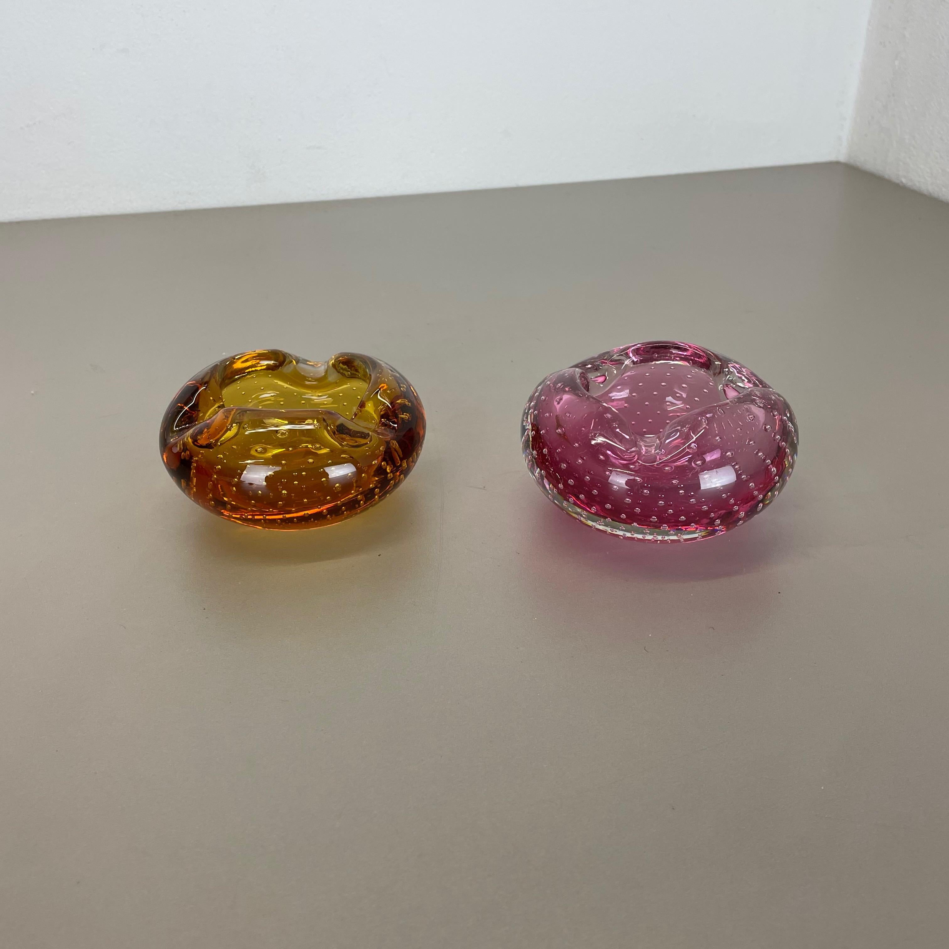 Italian Set of 2 Murano Glass Bubble Structure Bowl Shells Ashtray Element, Italy, 1970s For Sale