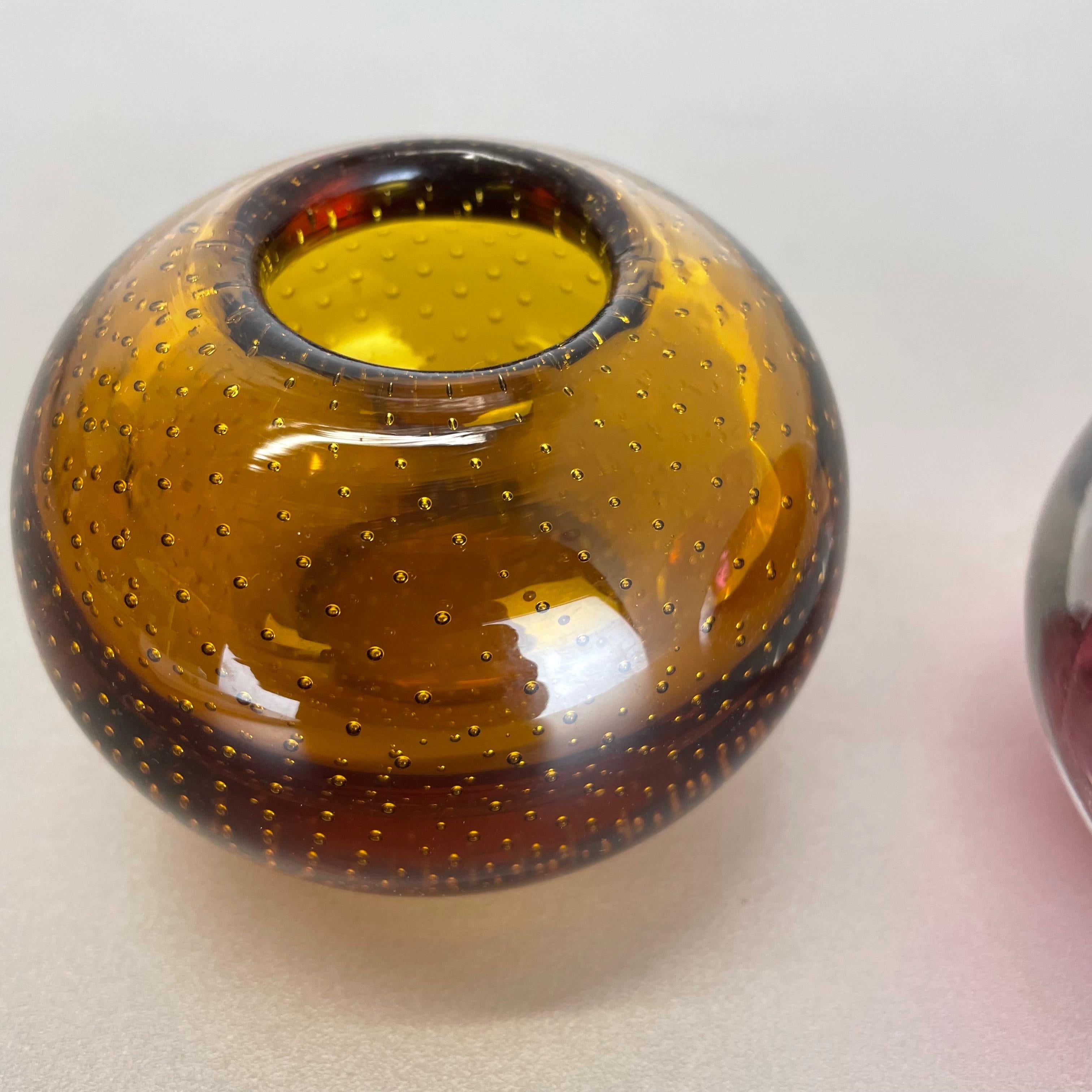 Set of 2 Murano Glass Bubble Structure Bowl Shells Ashtray Element, Italy, 1970s For Sale 3