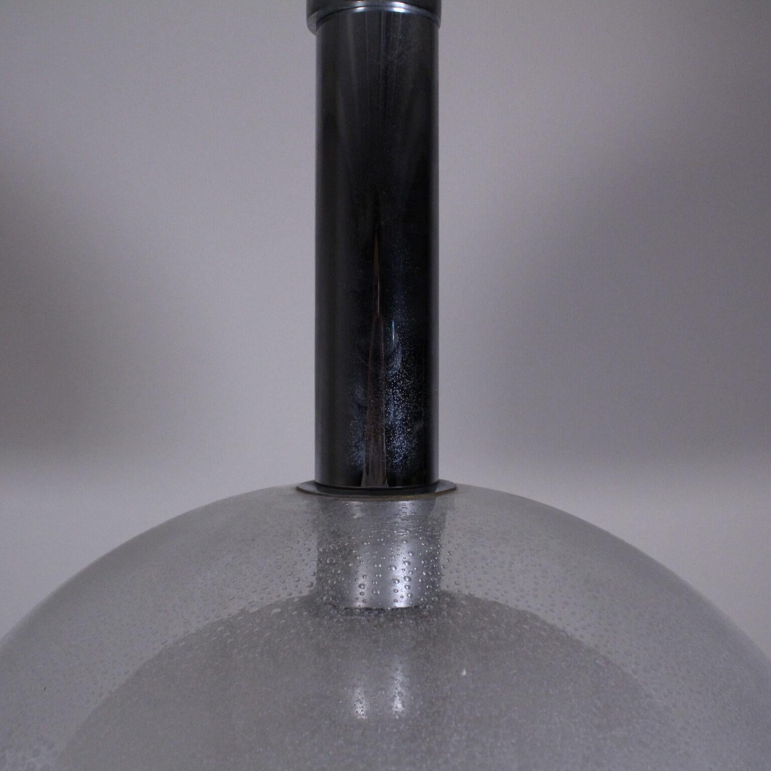 Fine XX secolo Set di 2 lampadari in vetro di Murano, Carlo Nason per Mazzega, circa 1970 in vendita