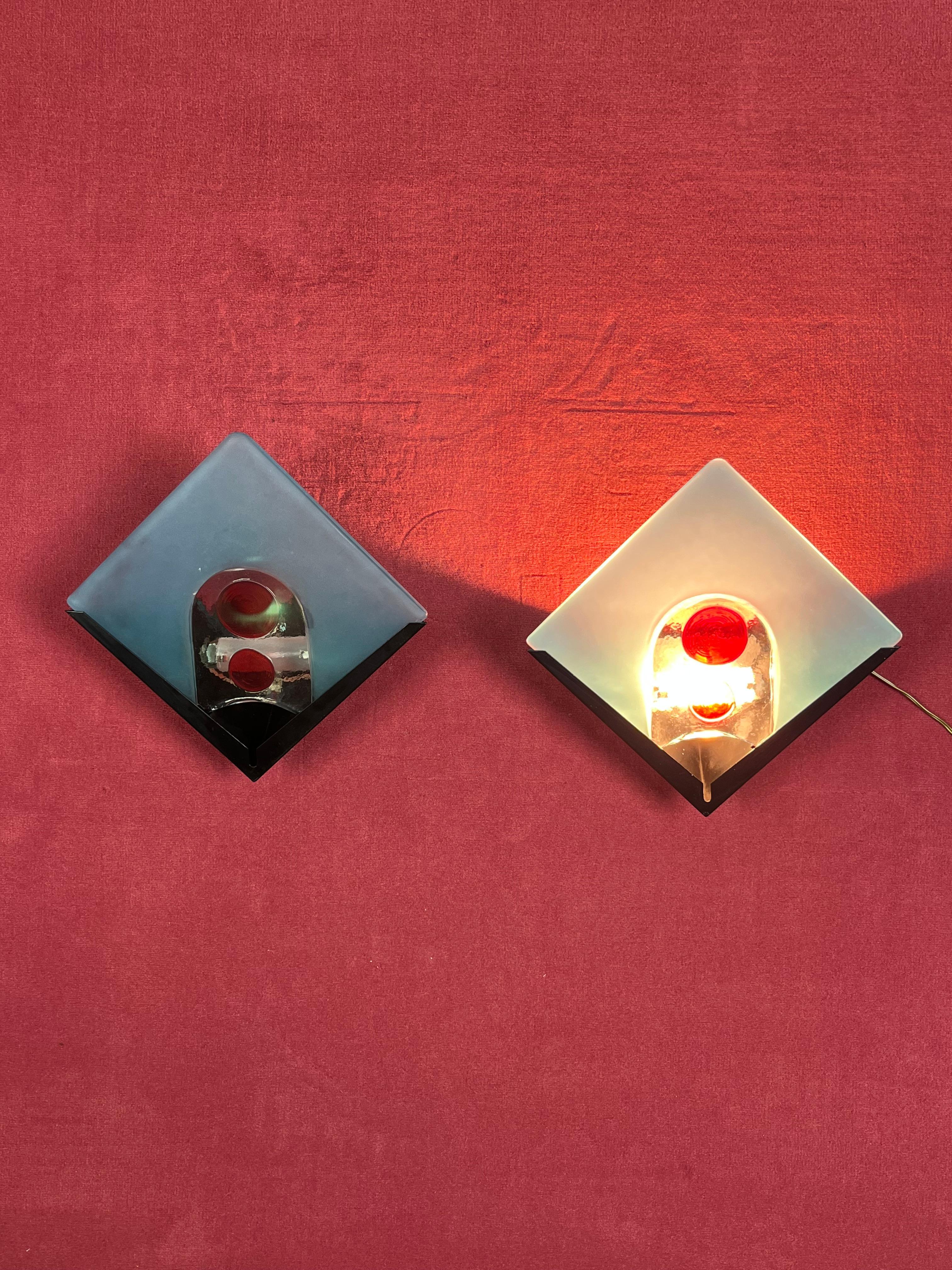 Juego de 2 lámparas de pared de cristal de Murano, años 70 Metal en venta