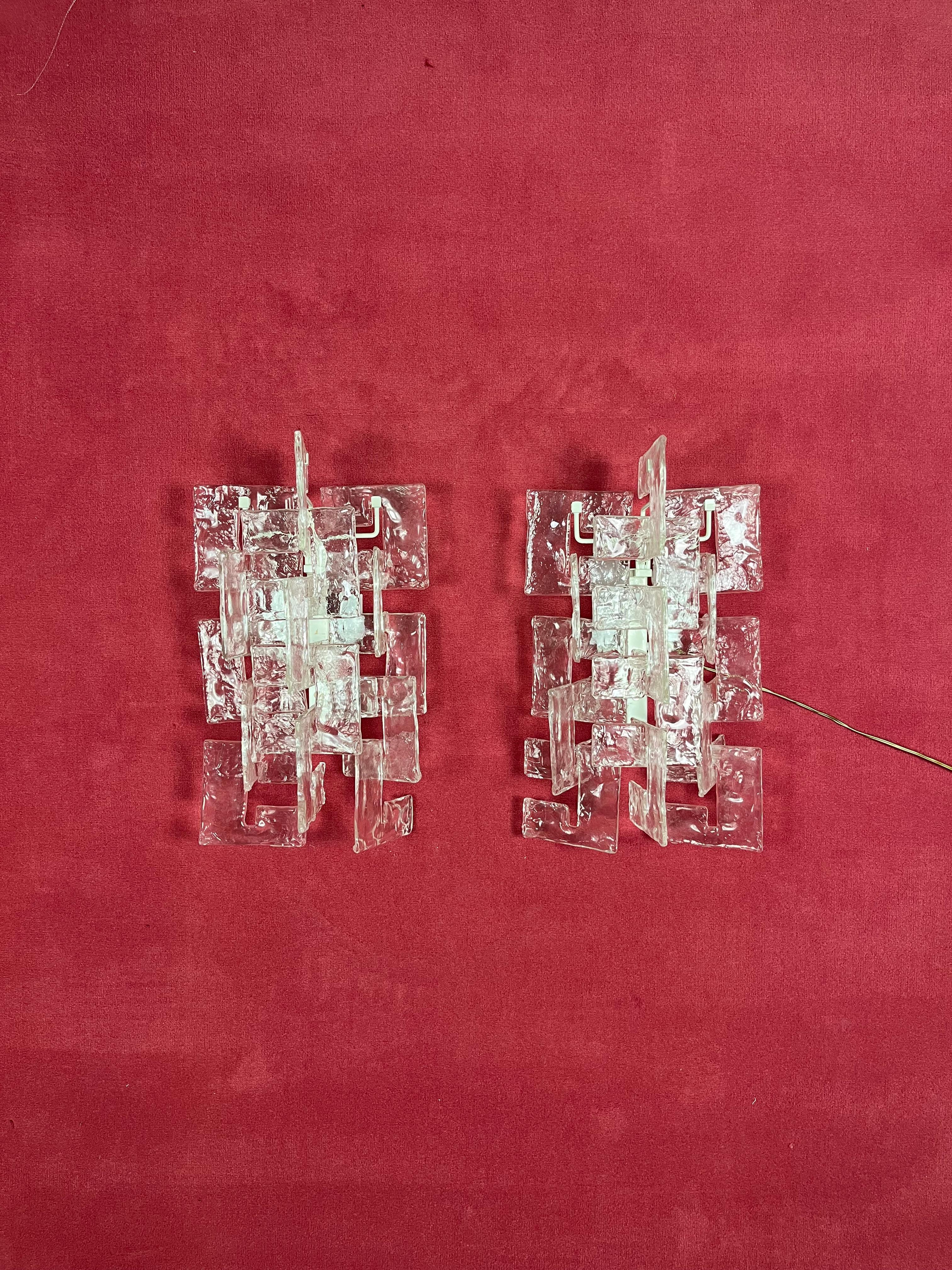 Set di 2 lampade da parete in vetro di Murano di Carlo Nason per Mazzega, anni '60 in vendita 2