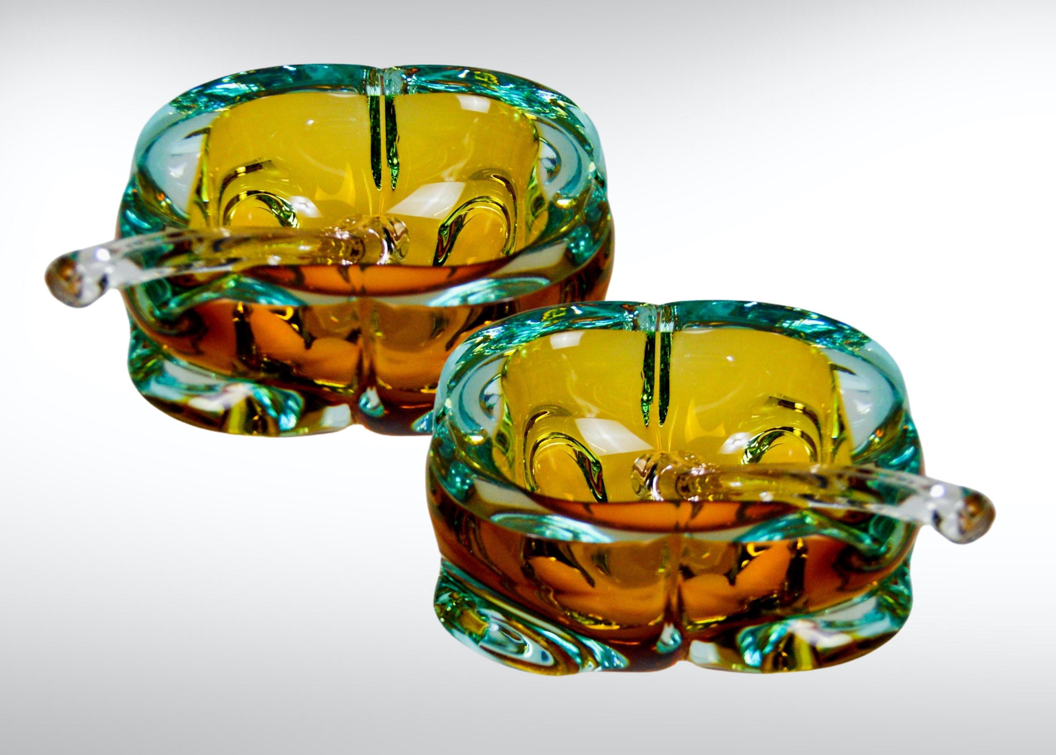 Italian Set of 2 Murano Sommerso Glass Cigar Ashtrays with Stubbers Flavio Poli Attr. For Sale