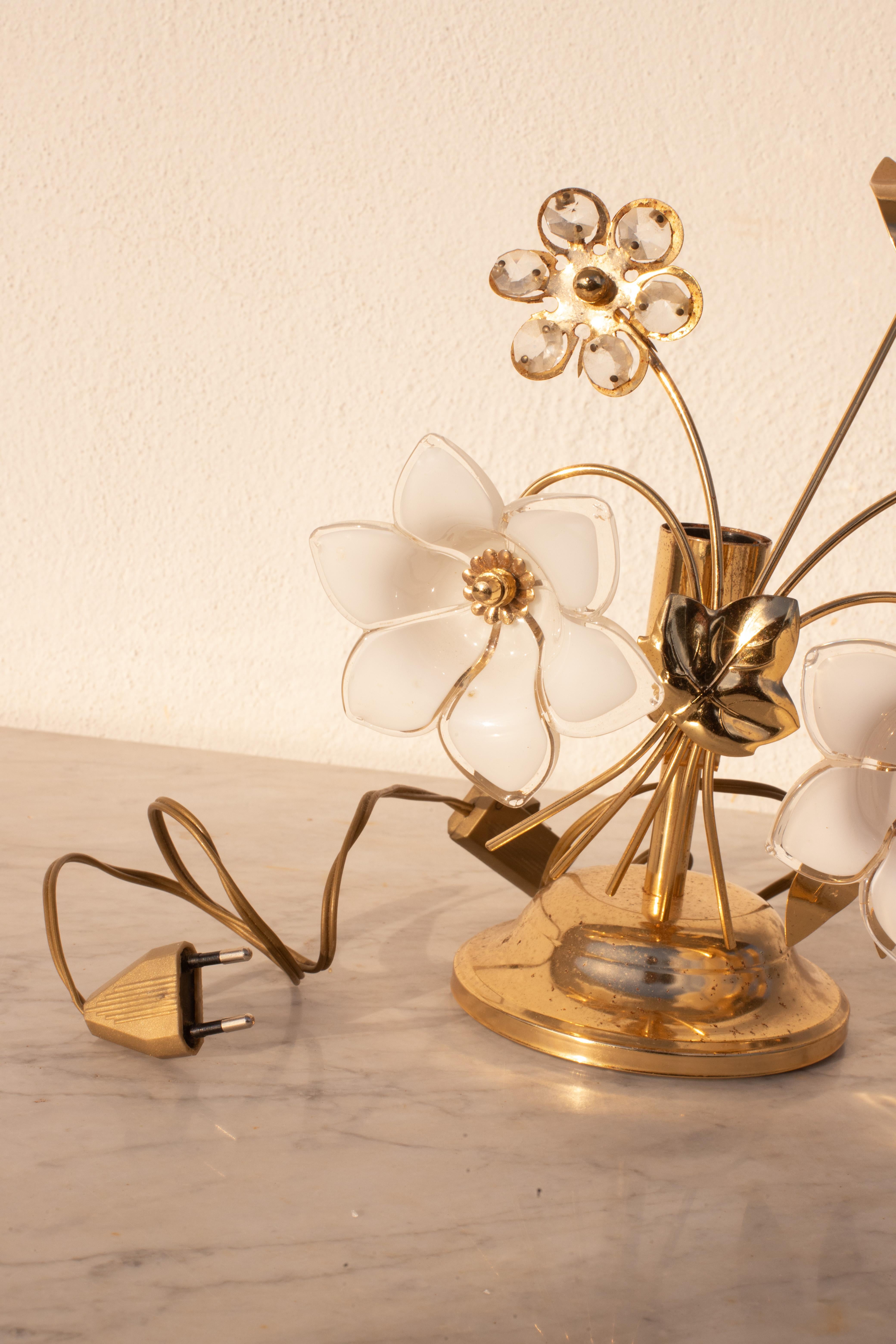Late 20th Century Set of 2 Murano Table Light White Flowers, 1970s For Sale