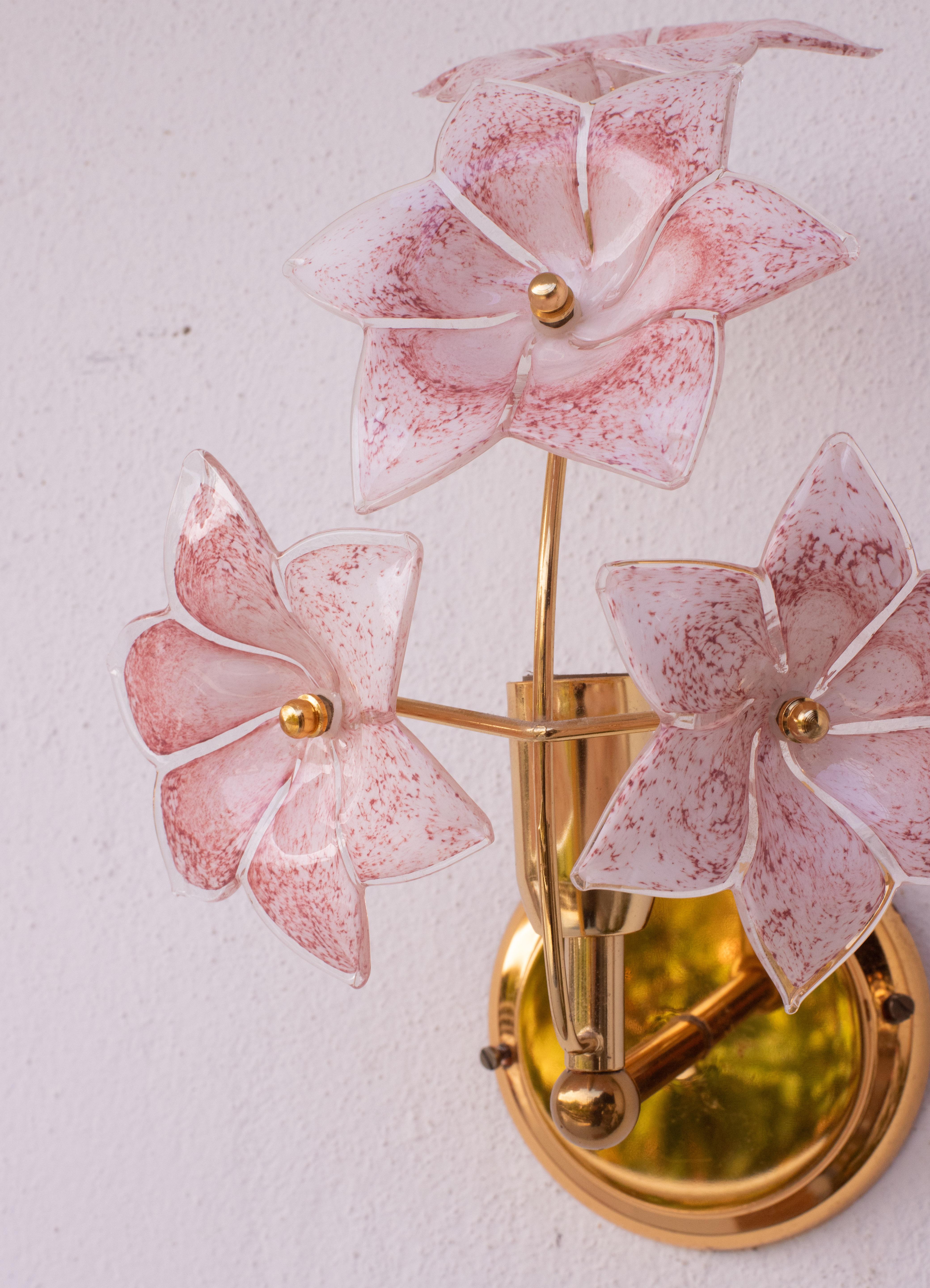 Late 20th Century Set of 2 Murano Wall Light Pink Flowers, 1970s For Sale
