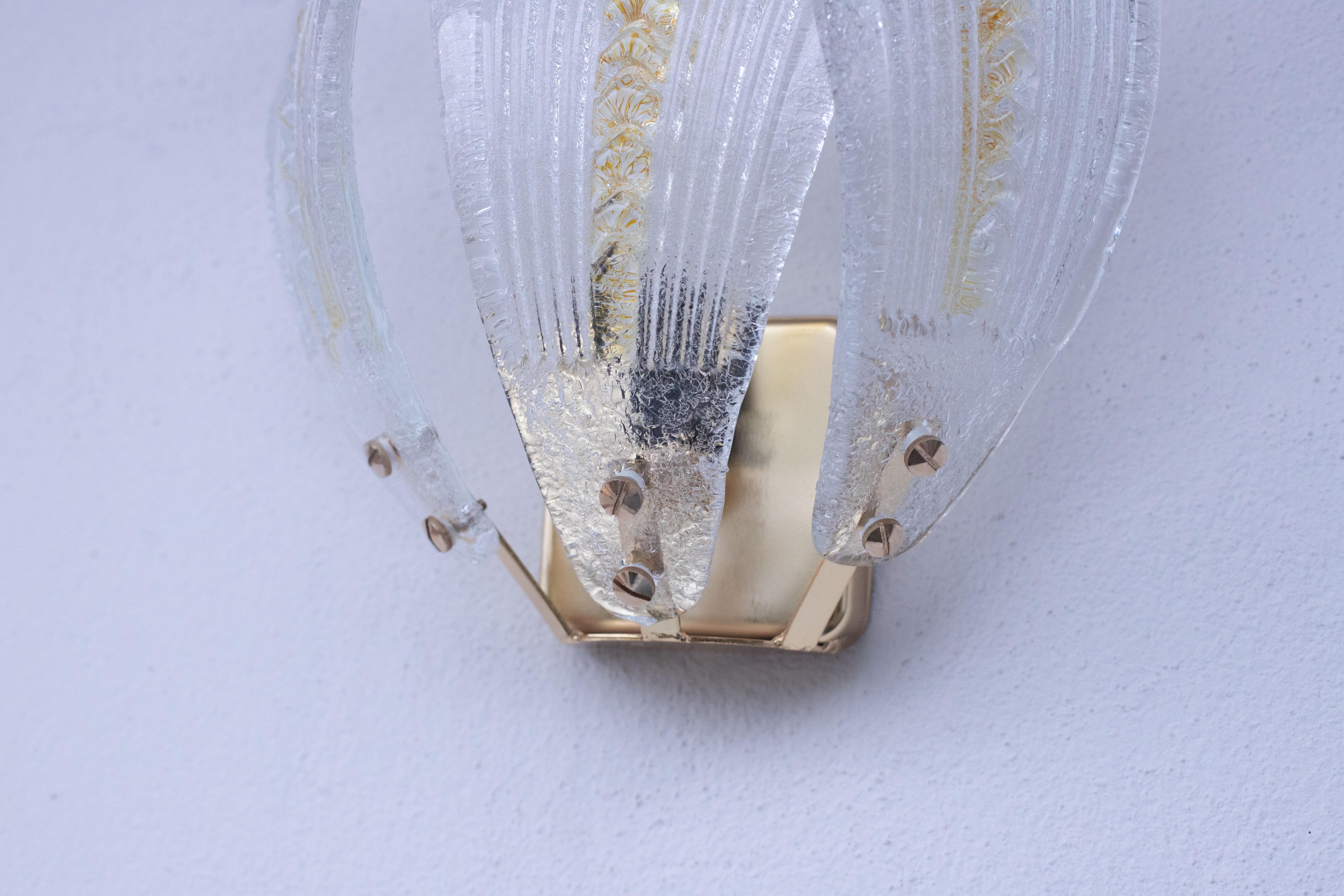 Late 20th Century Set of 2 Murano Wall Light Yellow and Transparent Leaves, 1980s For Sale